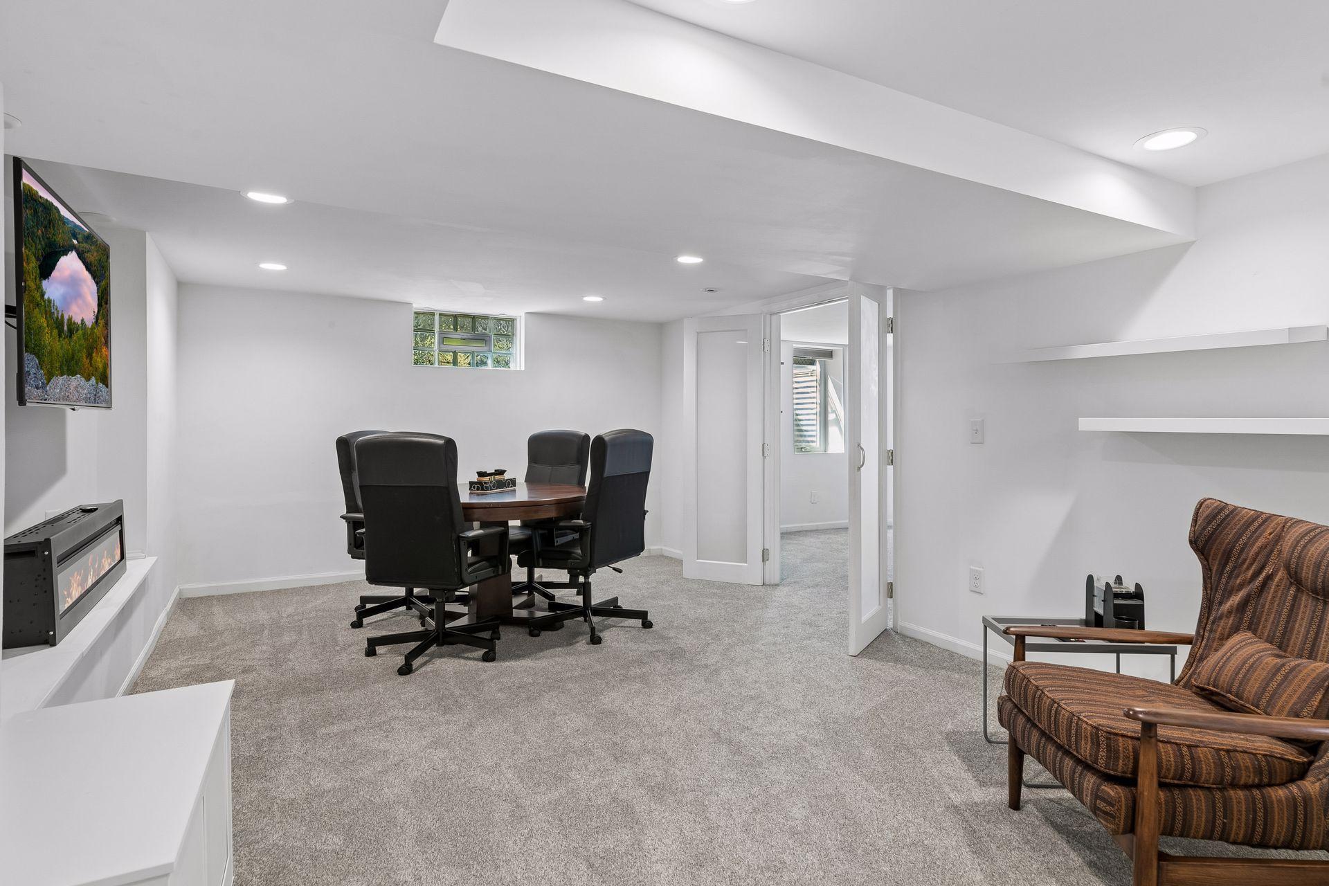 899 Ashland Avenue Property Photo 29