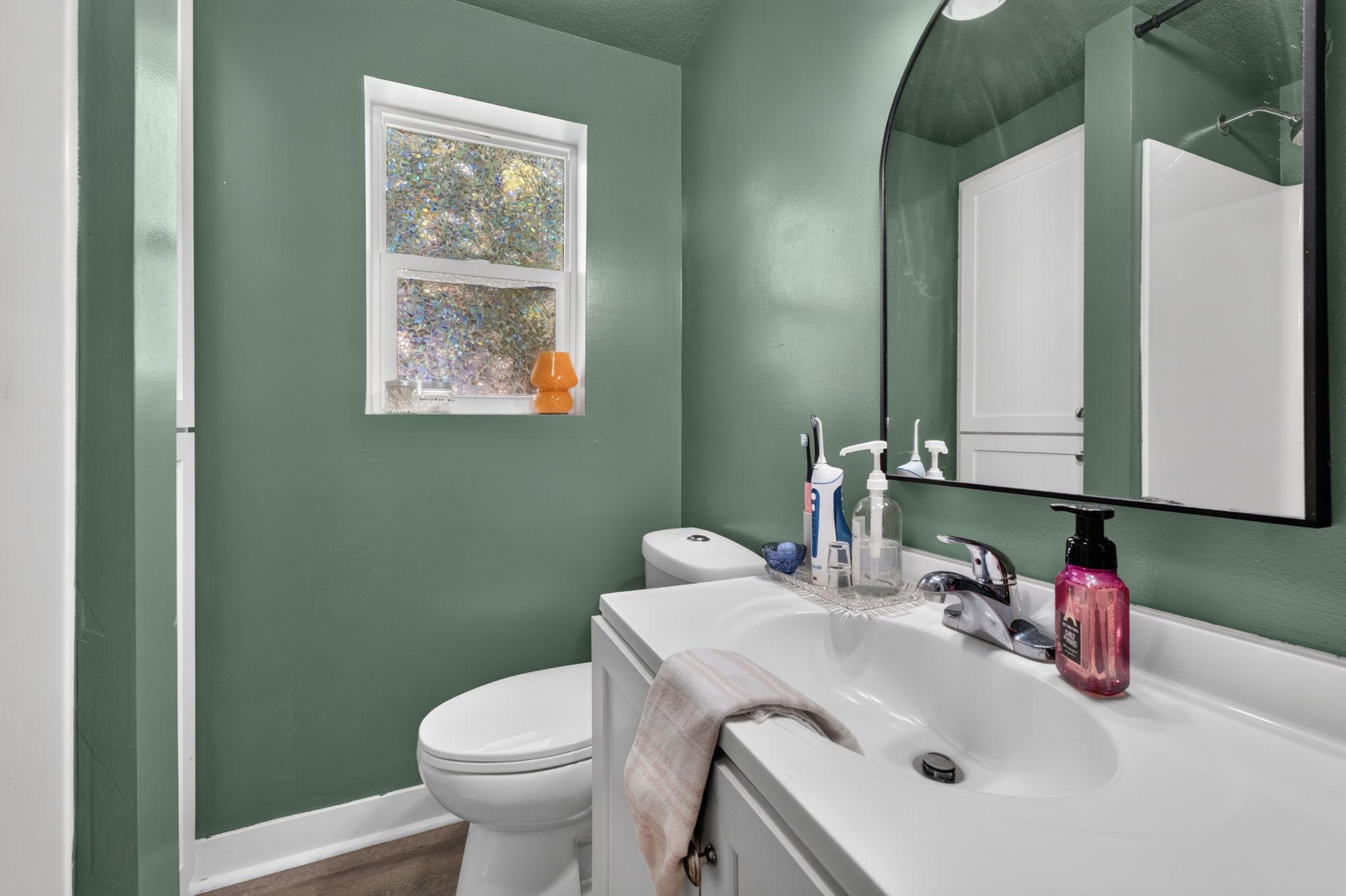 400 Oak Street Property Photo 17