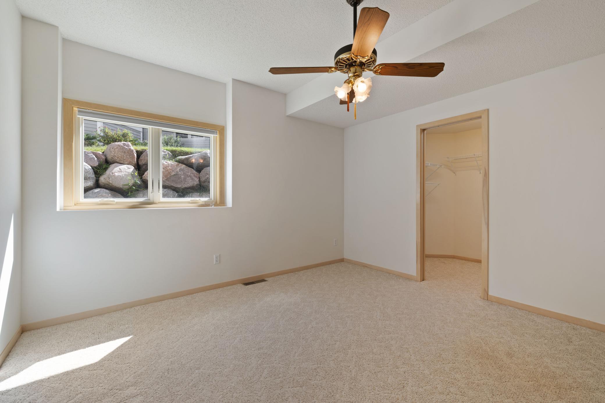 7043 Oak Pointe Curve Property Photo 34