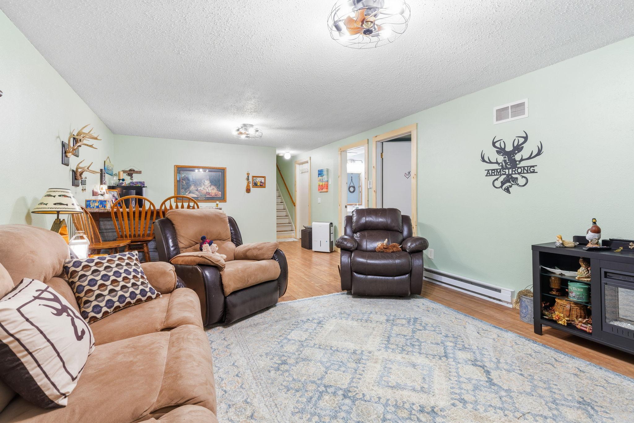 315 Hillcrest Drive Property Photo 17