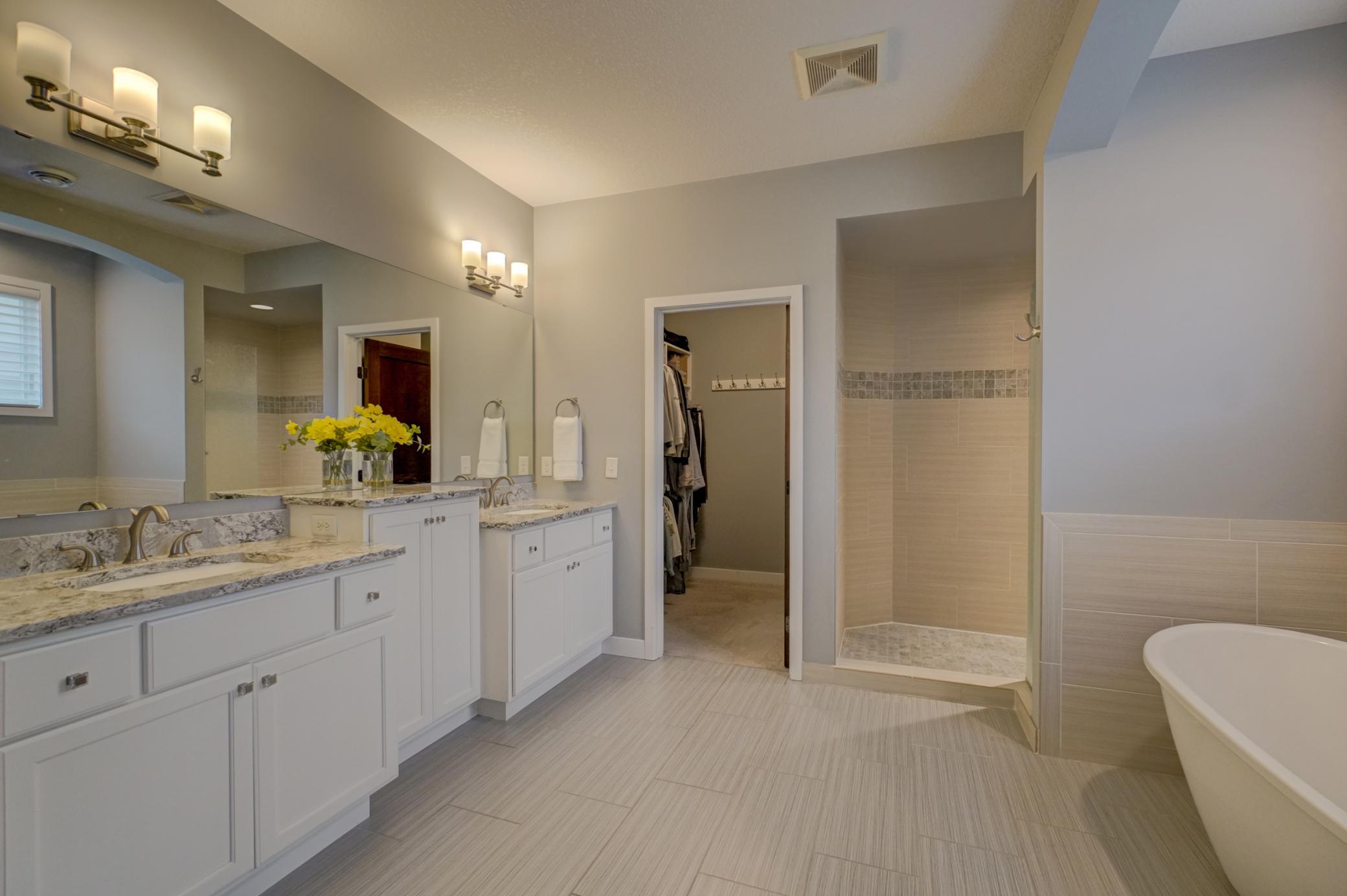 1335 Palisade Path Property Photo 10