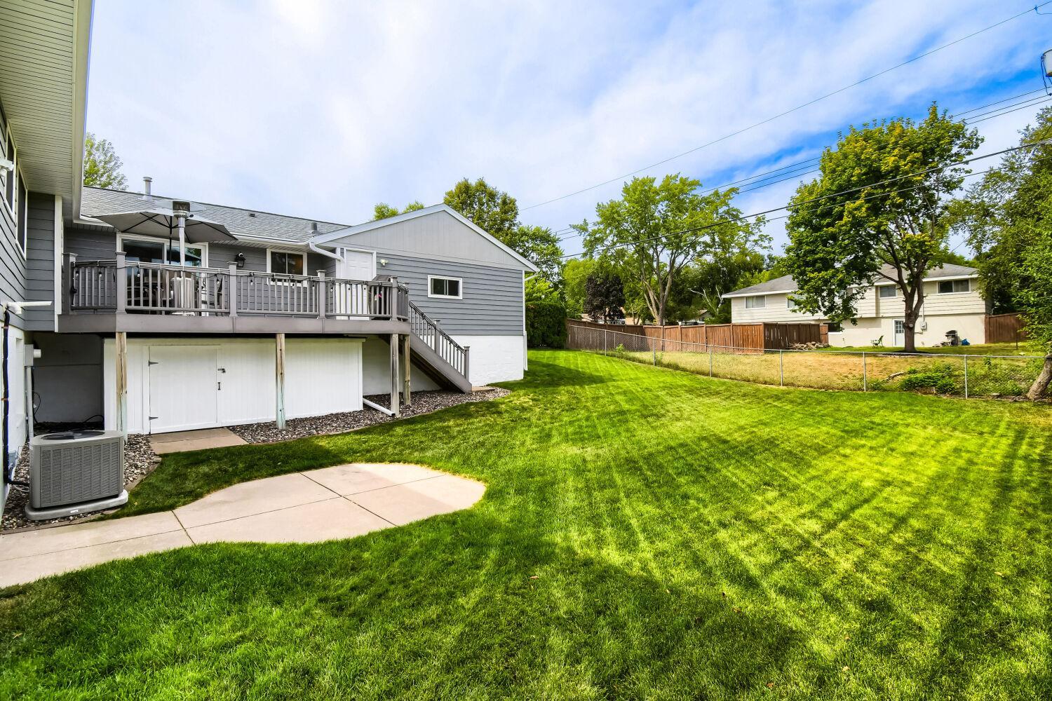 227 Dawn Avenue Property Photo 37