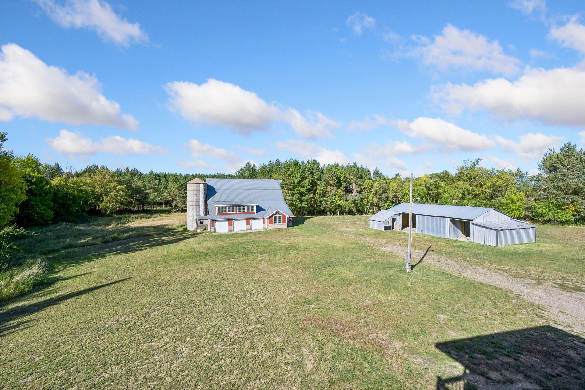 19391 County Rd 37 Property Photo 53