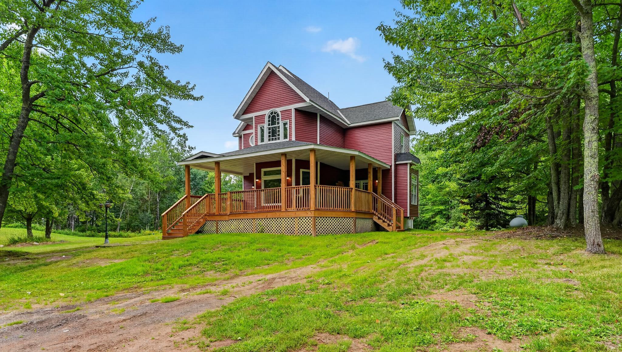 59412 Cloverdale Road Property Photo 2