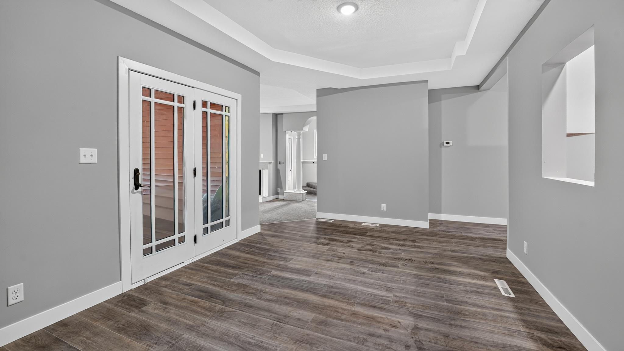 59412 Cloverdale Road Property Photo 6
