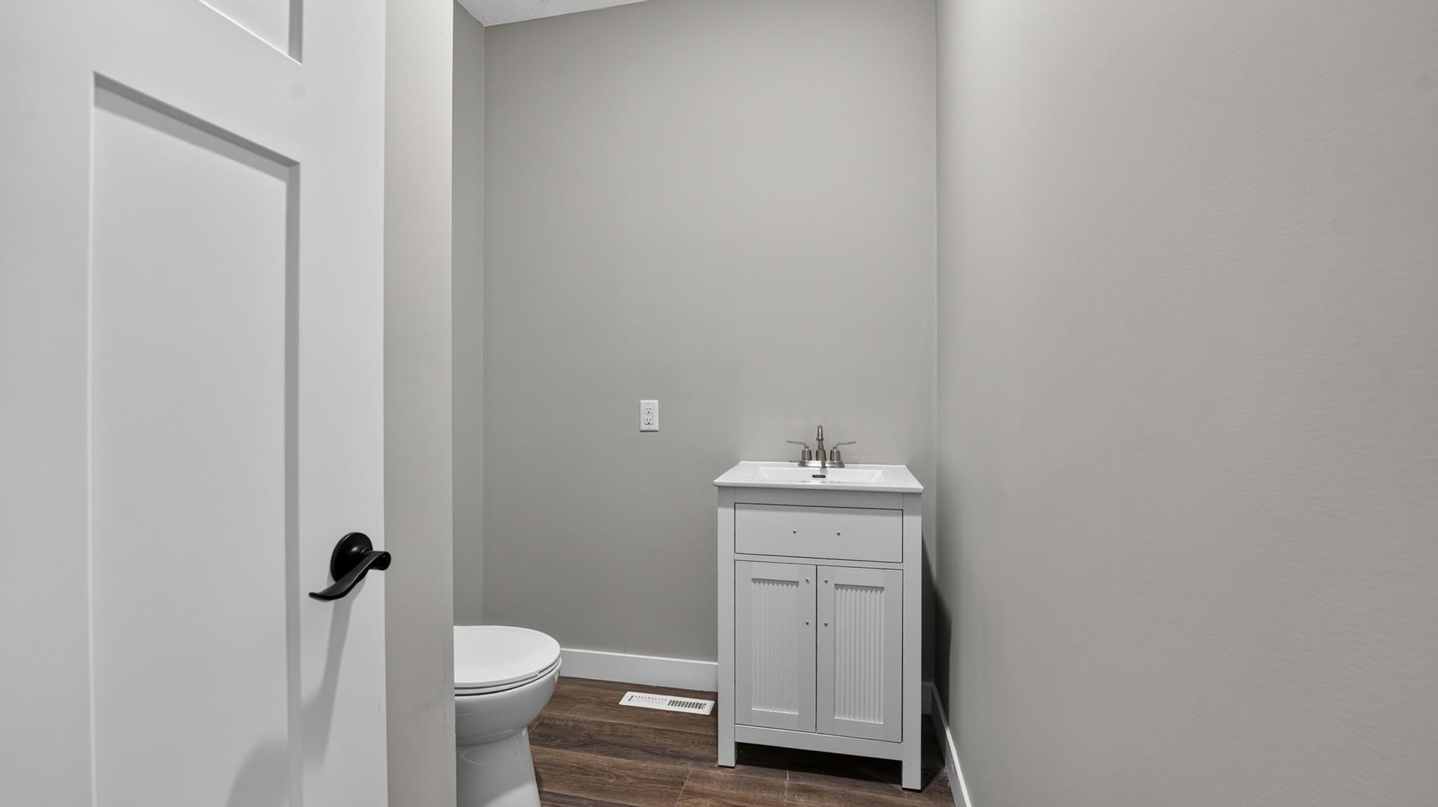 59412 Cloverdale Road Property Photo 11