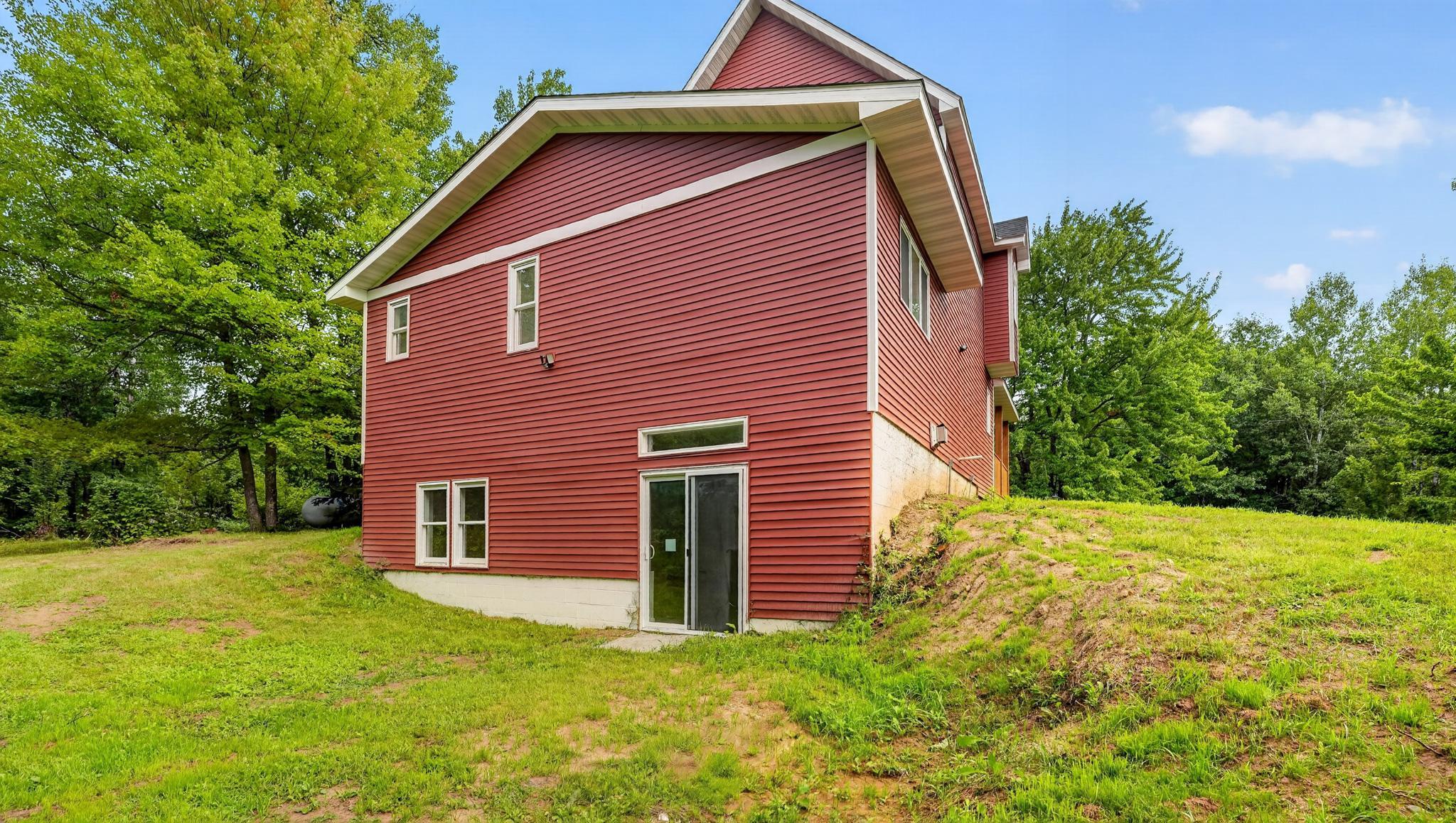 59412 Cloverdale Road Property Photo 44