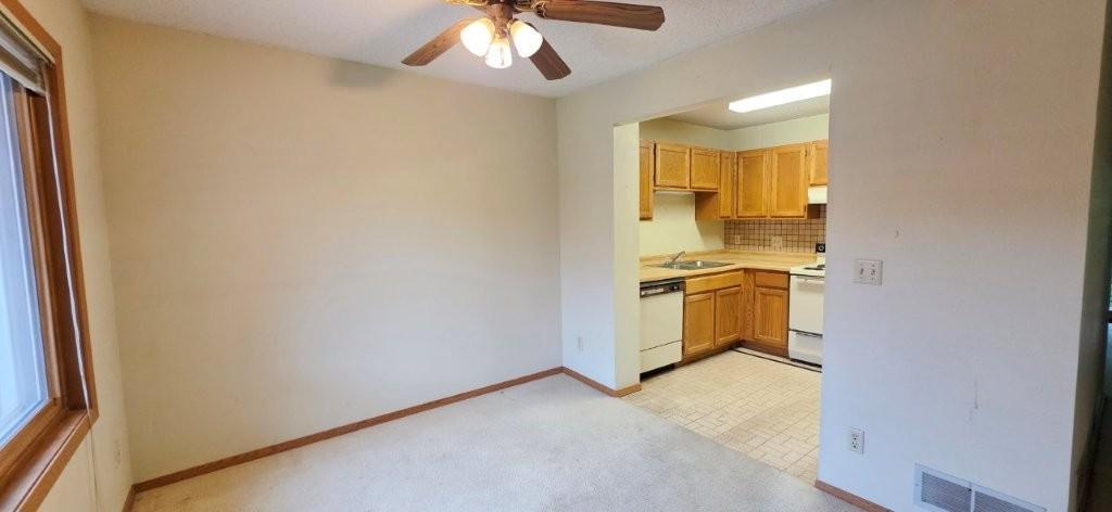 3231 Evergreen Drive Property Photo 5