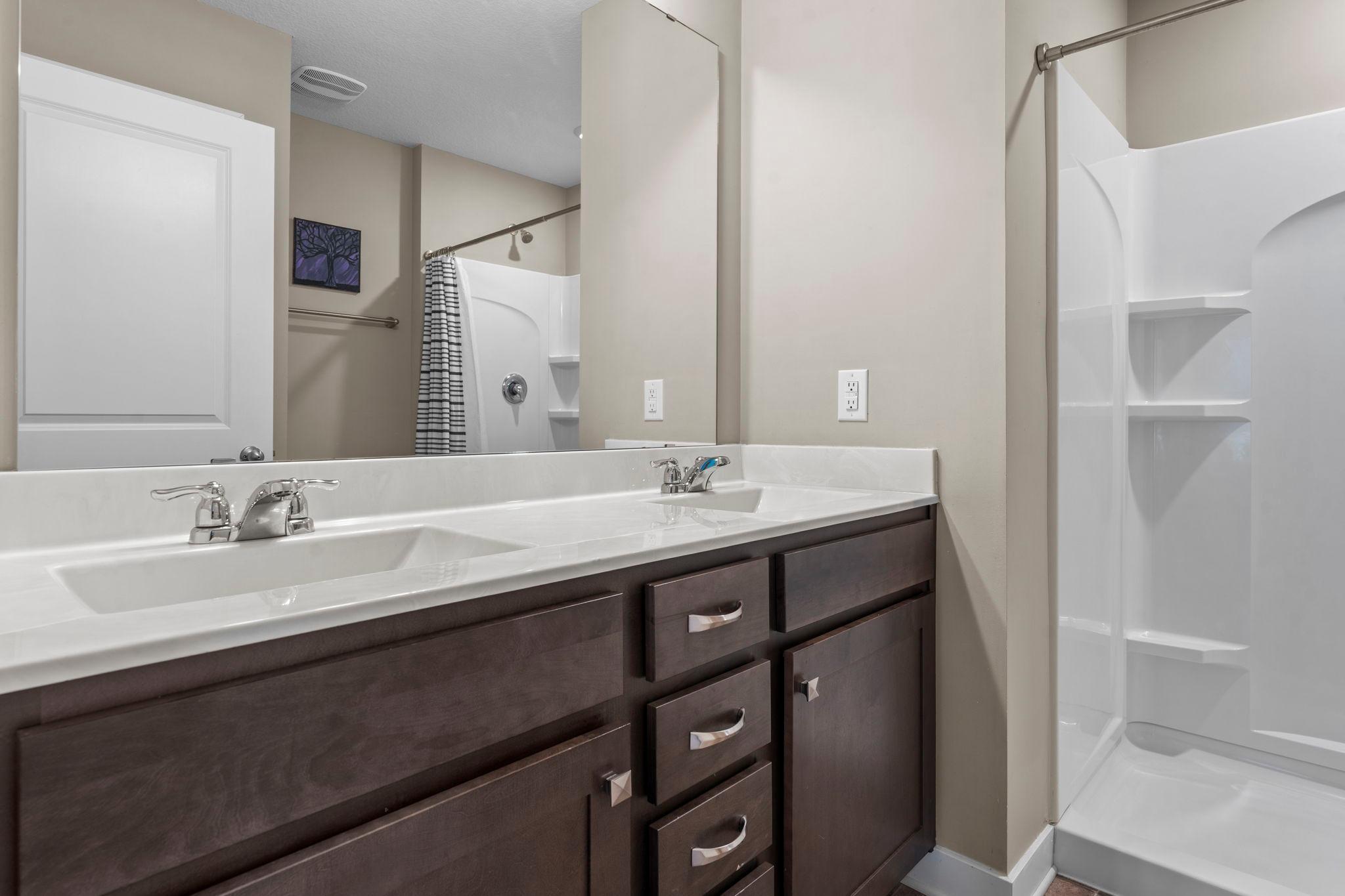 1907 Meridian Curve Property Photo 36