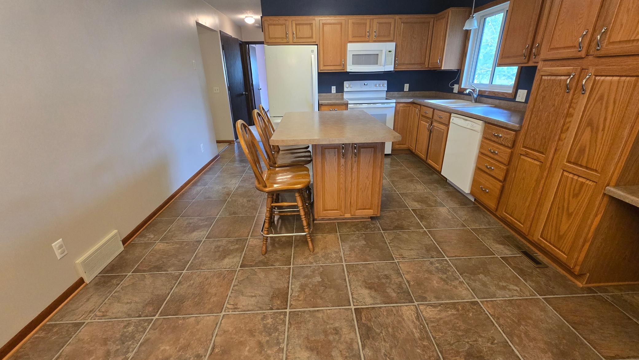 1909 9th Street Sw Property Photo 9