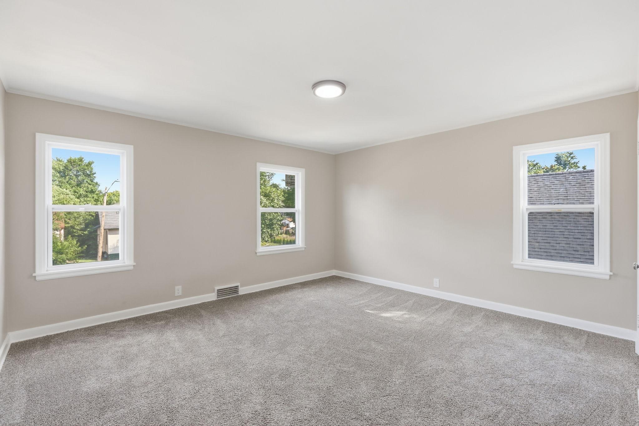 1515 Upton Avenue N Property Photo 16