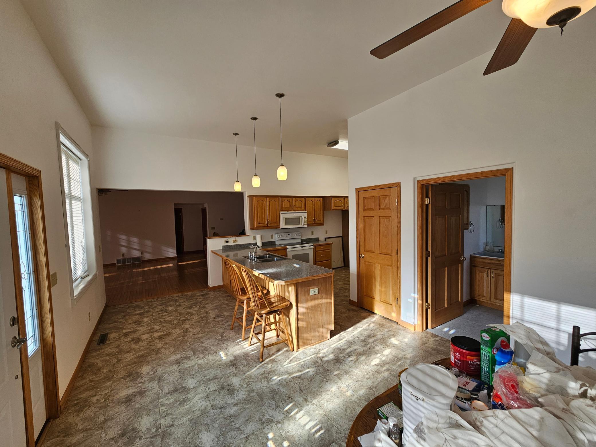 205 1st Street N Property Photo 5