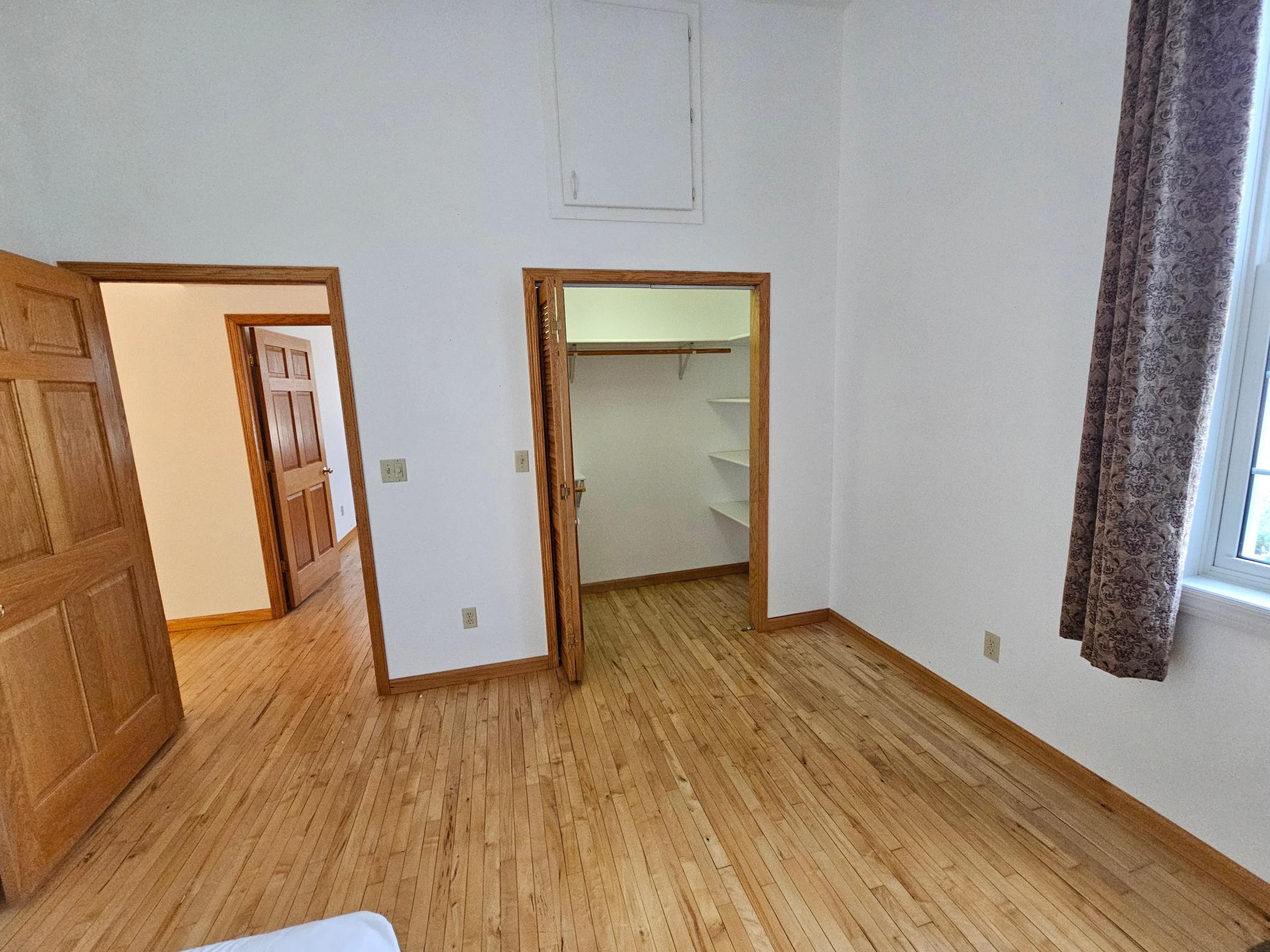 205 1st Street N Property Photo 17