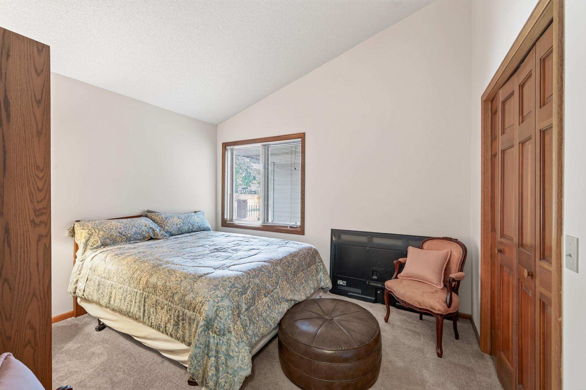 1144 Lois Court Property Photo 13