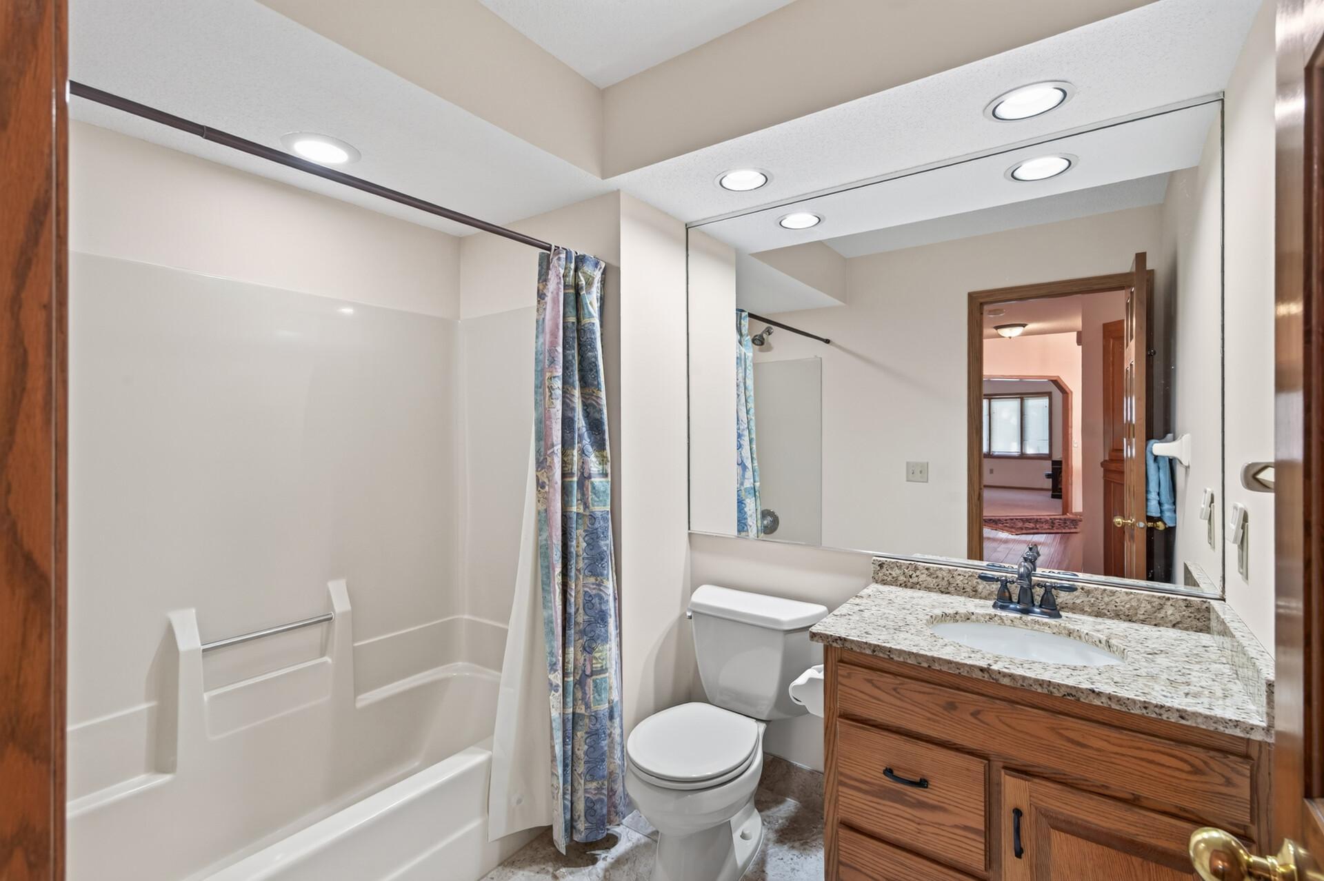 1144 Lois Court Property Photo 14