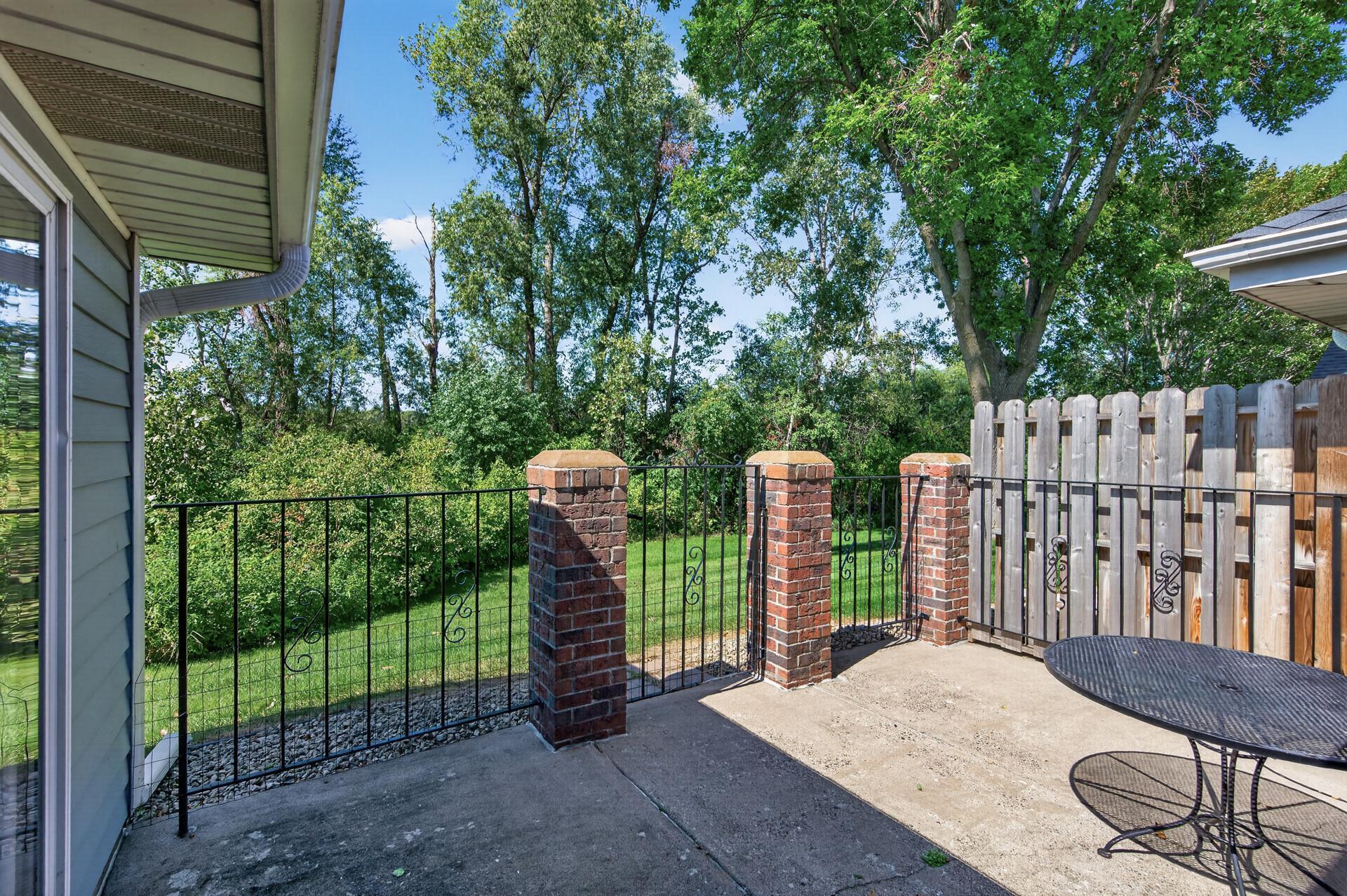 1144 Lois Court Property Photo 16
