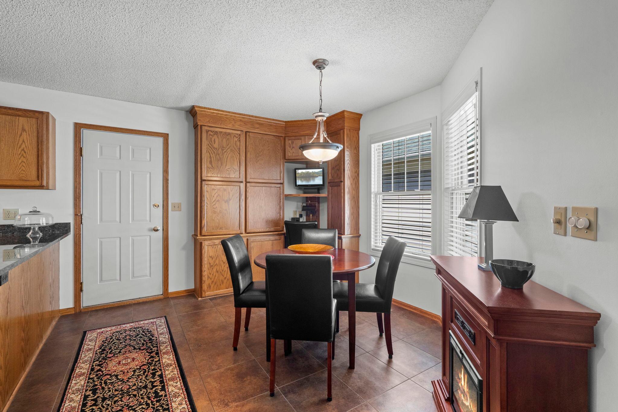 2996 Highcourte Property Photo 26