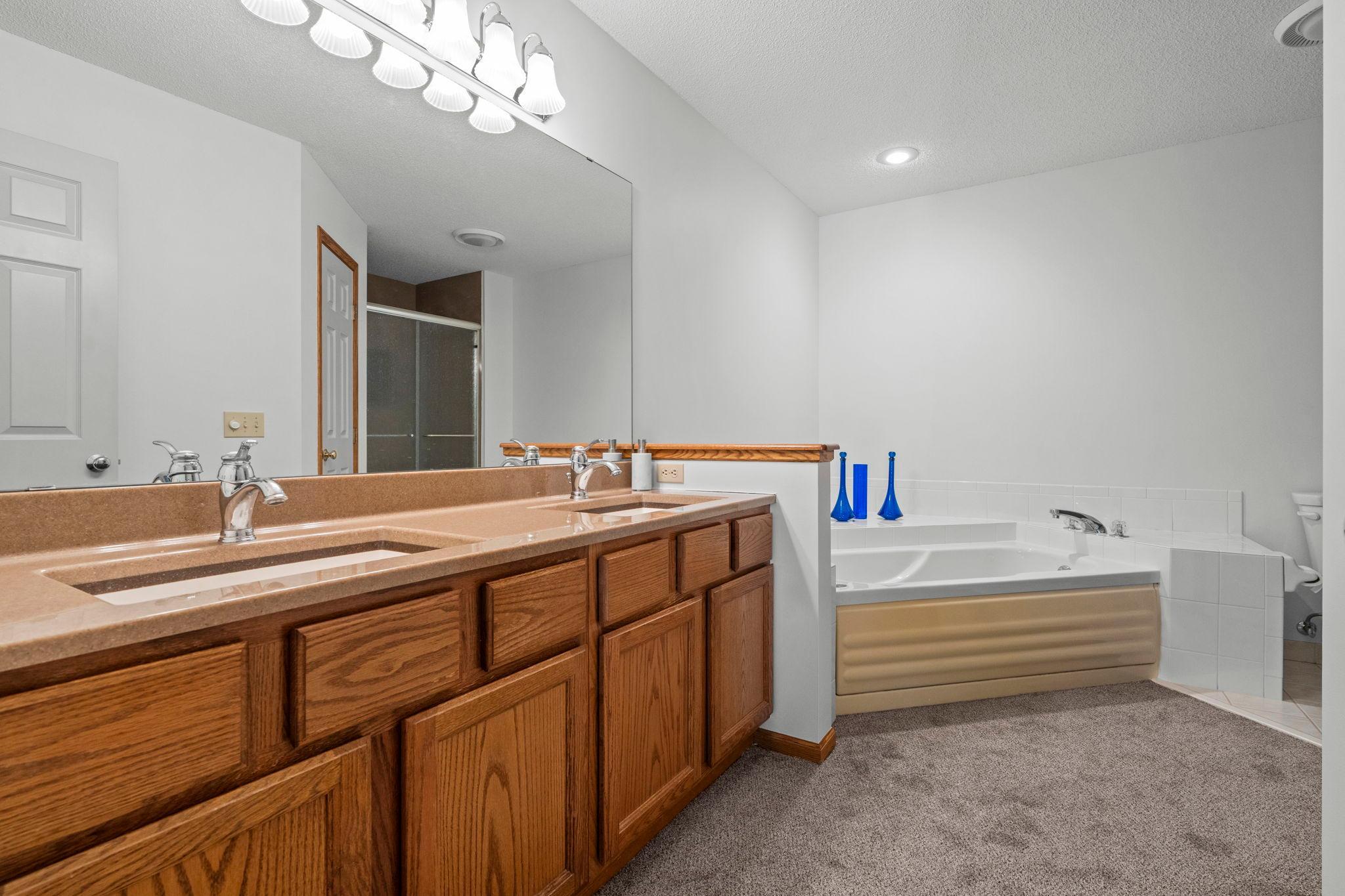 2996 Highcourte Property Photo 38