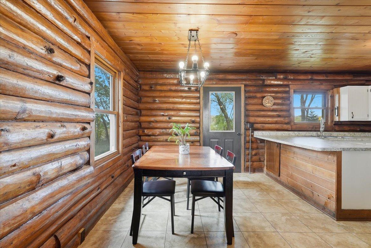 1150 60th Avenue Property Photo 9
