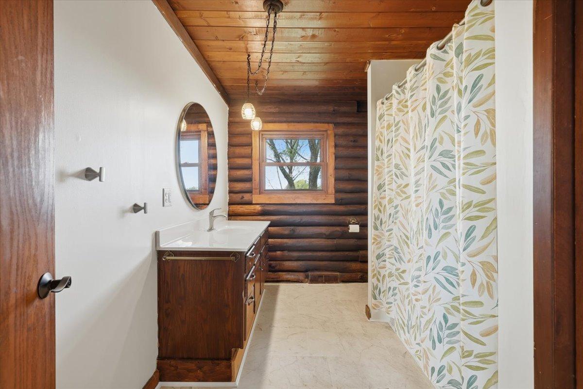 1150 60th Avenue Property Photo 15