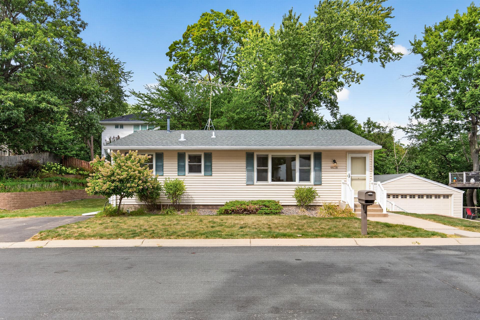 4638 Bedford Road Property Photo 3