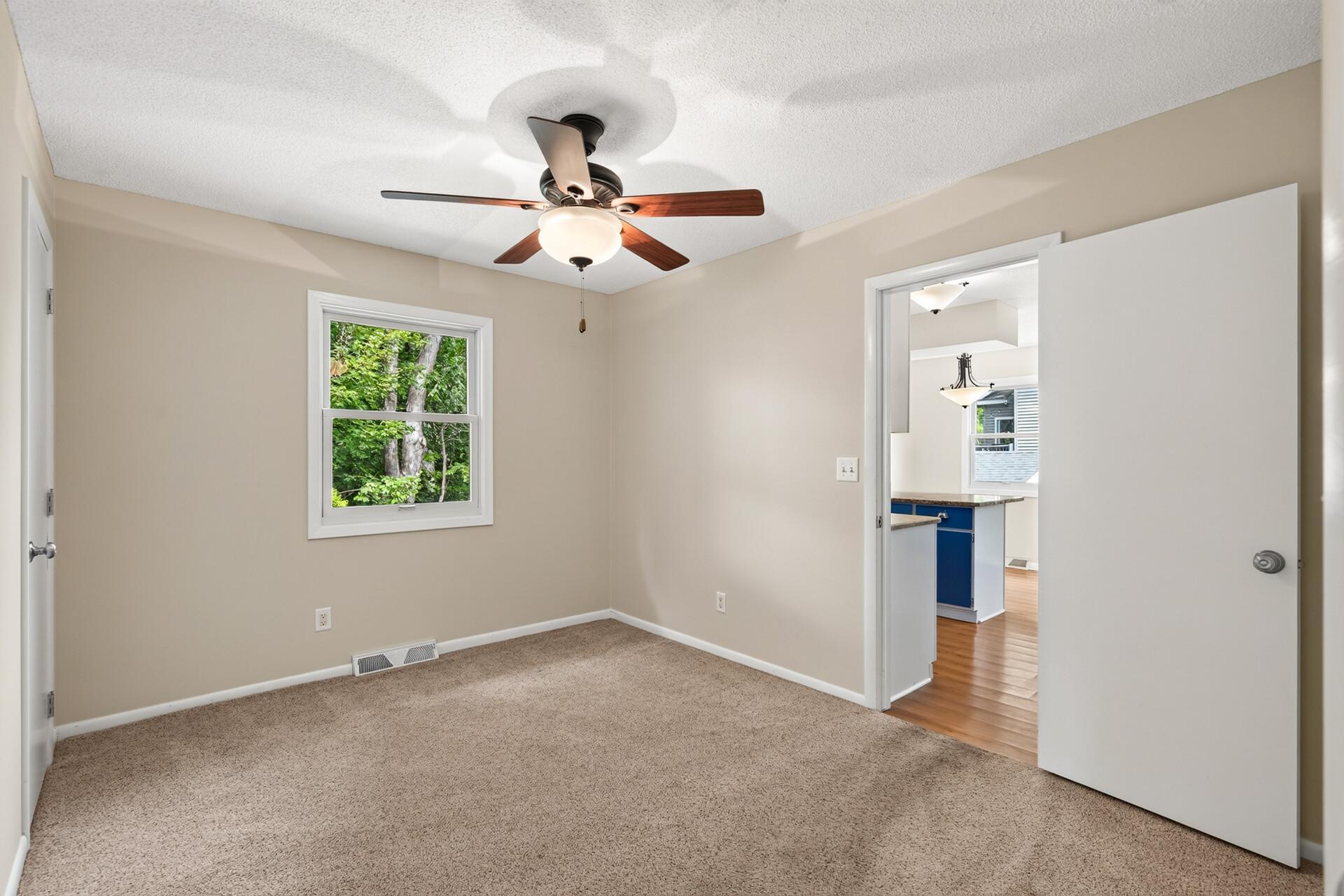 4638 Bedford Road Property Photo 12