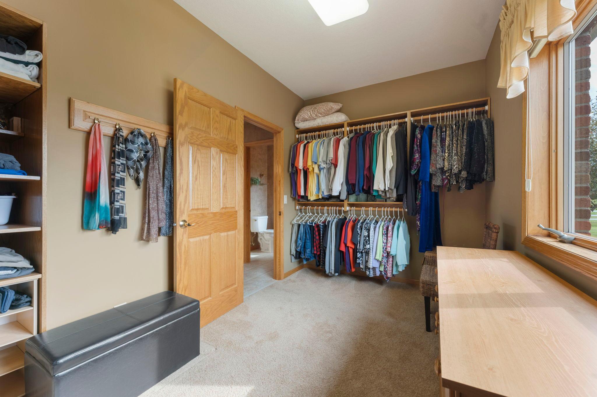 44727 Anchor Avenue Property Photo 56