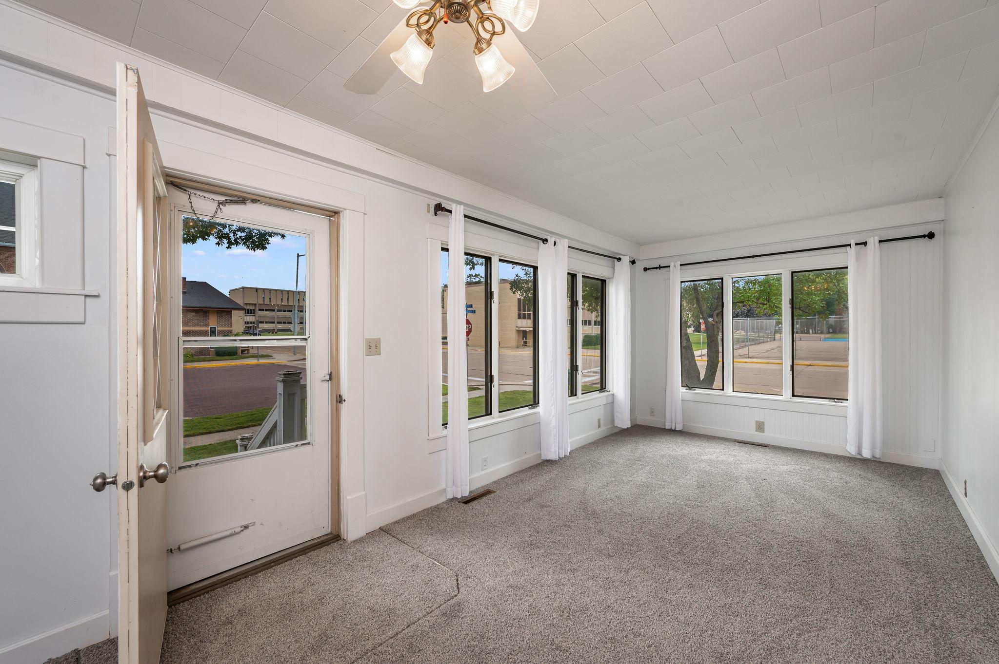 203 N Galbraith Street Property Photo 3