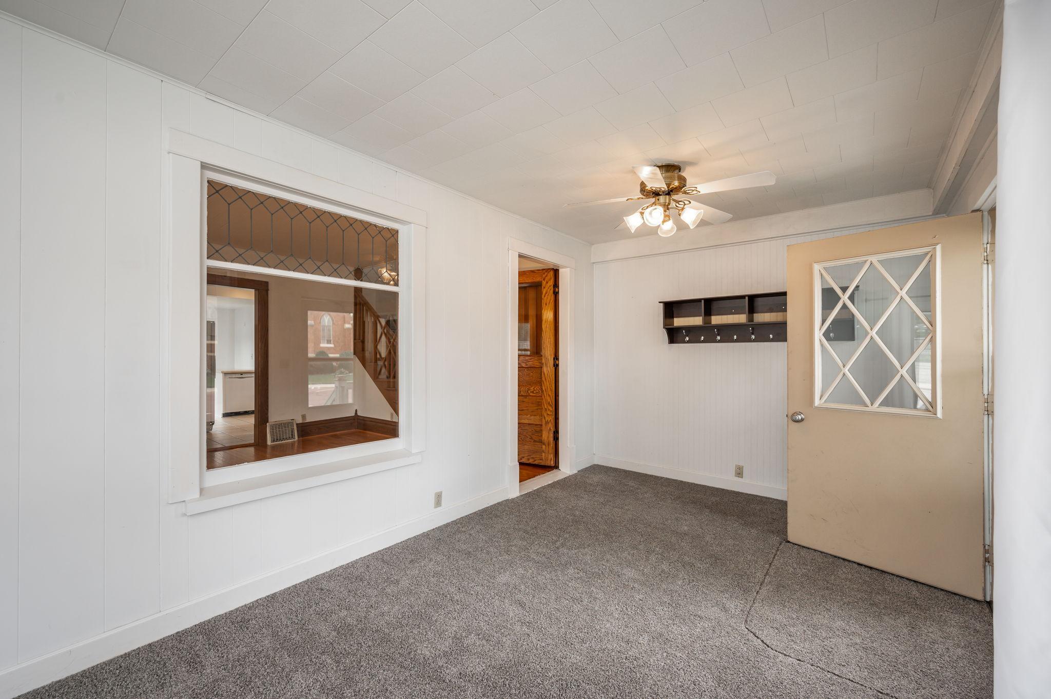 203 N Galbraith Street Property Photo 4