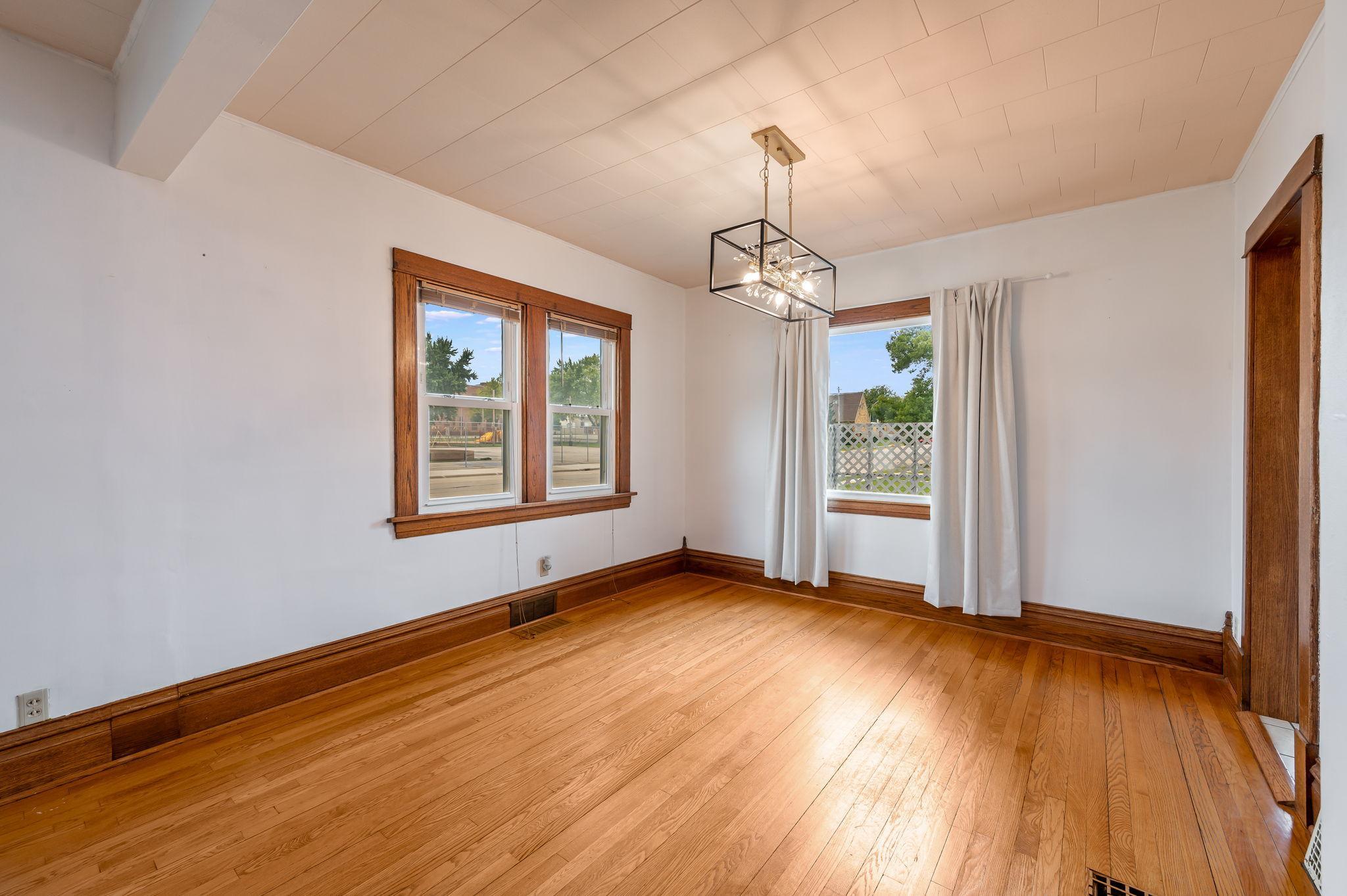 203 N Galbraith Street Property Photo 8