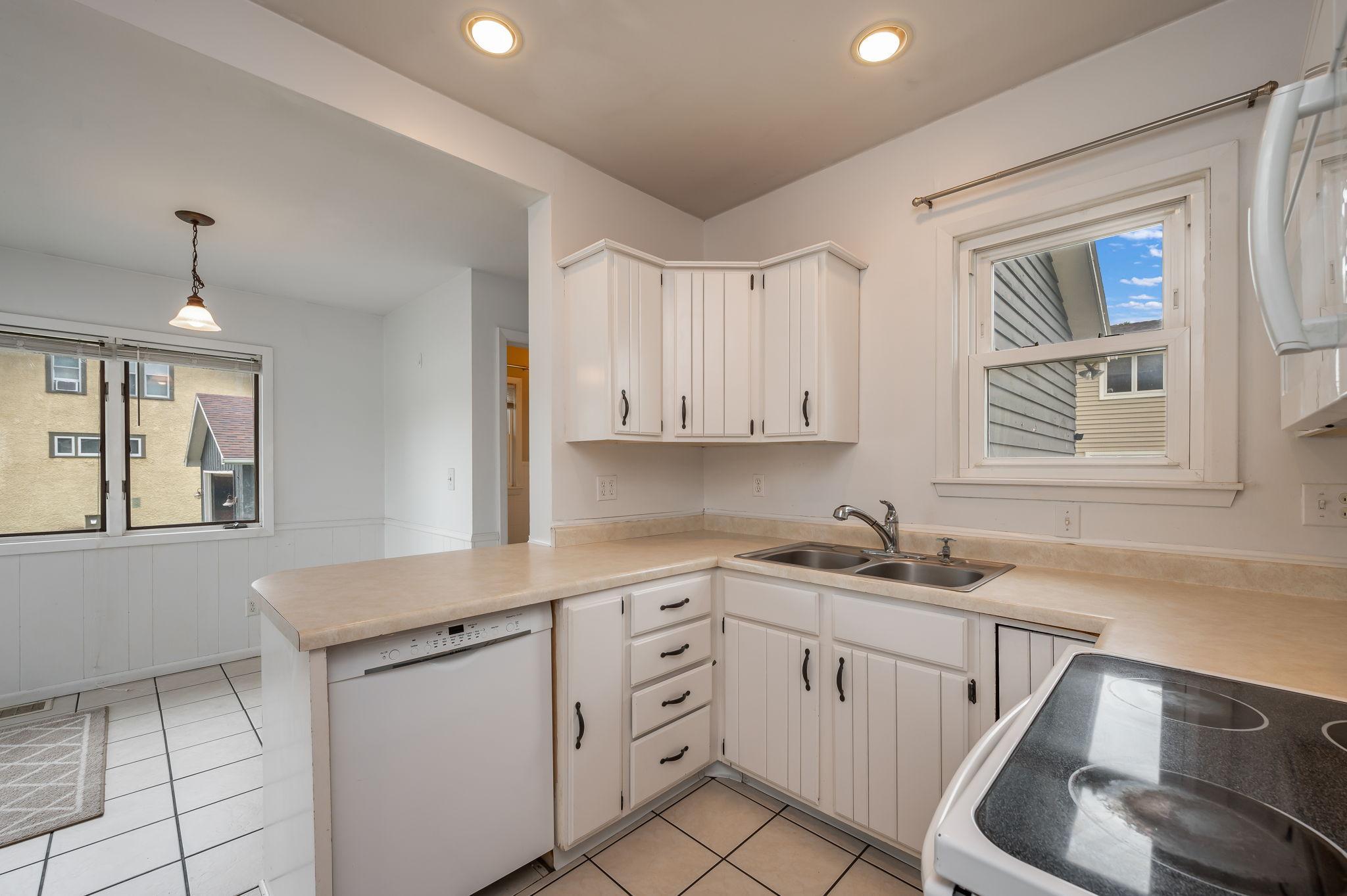 203 N Galbraith Street Property Photo 10