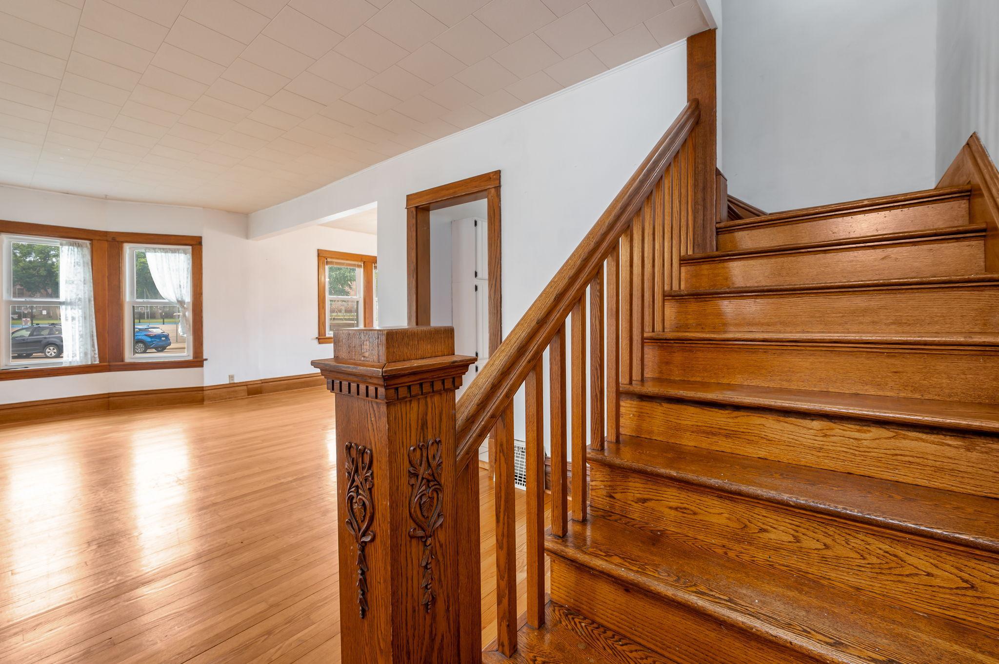 203 N Galbraith Street Property Photo 18