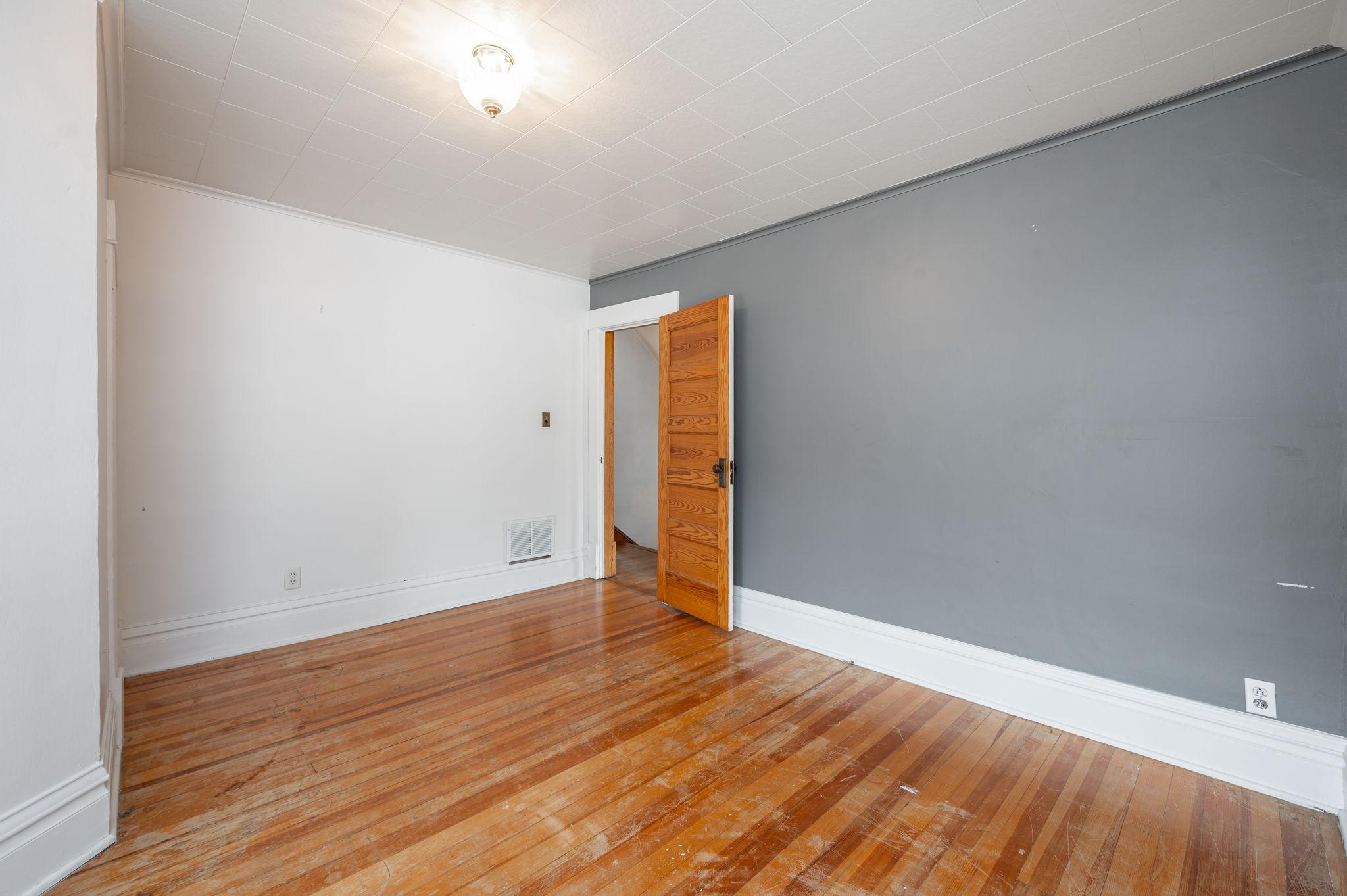 203 N Galbraith Street Property Photo 20