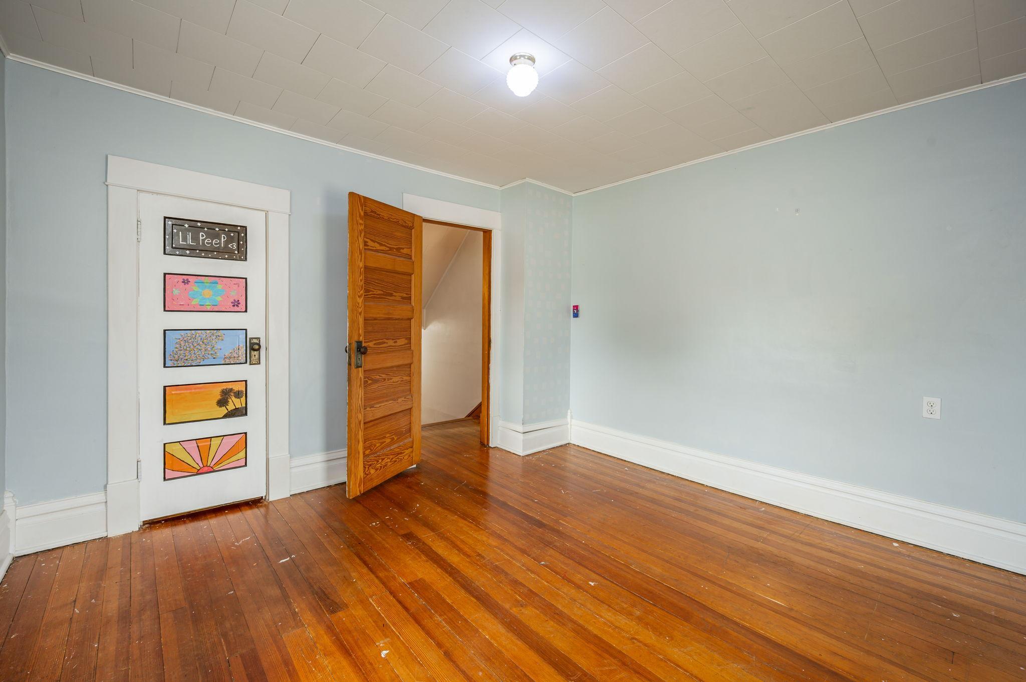 203 N Galbraith Street Property Photo 26
