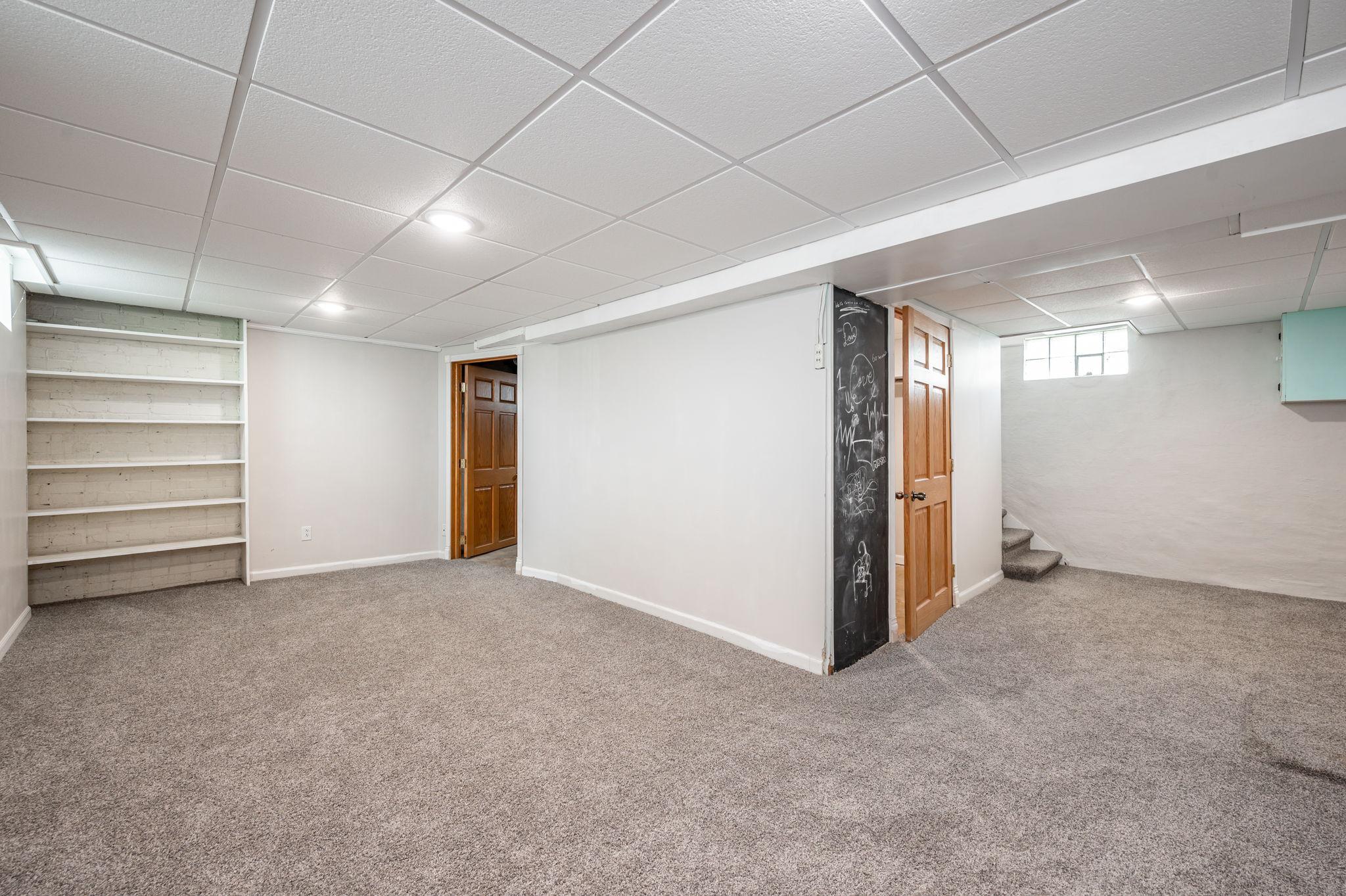 203 N Galbraith Street Property Photo 28
