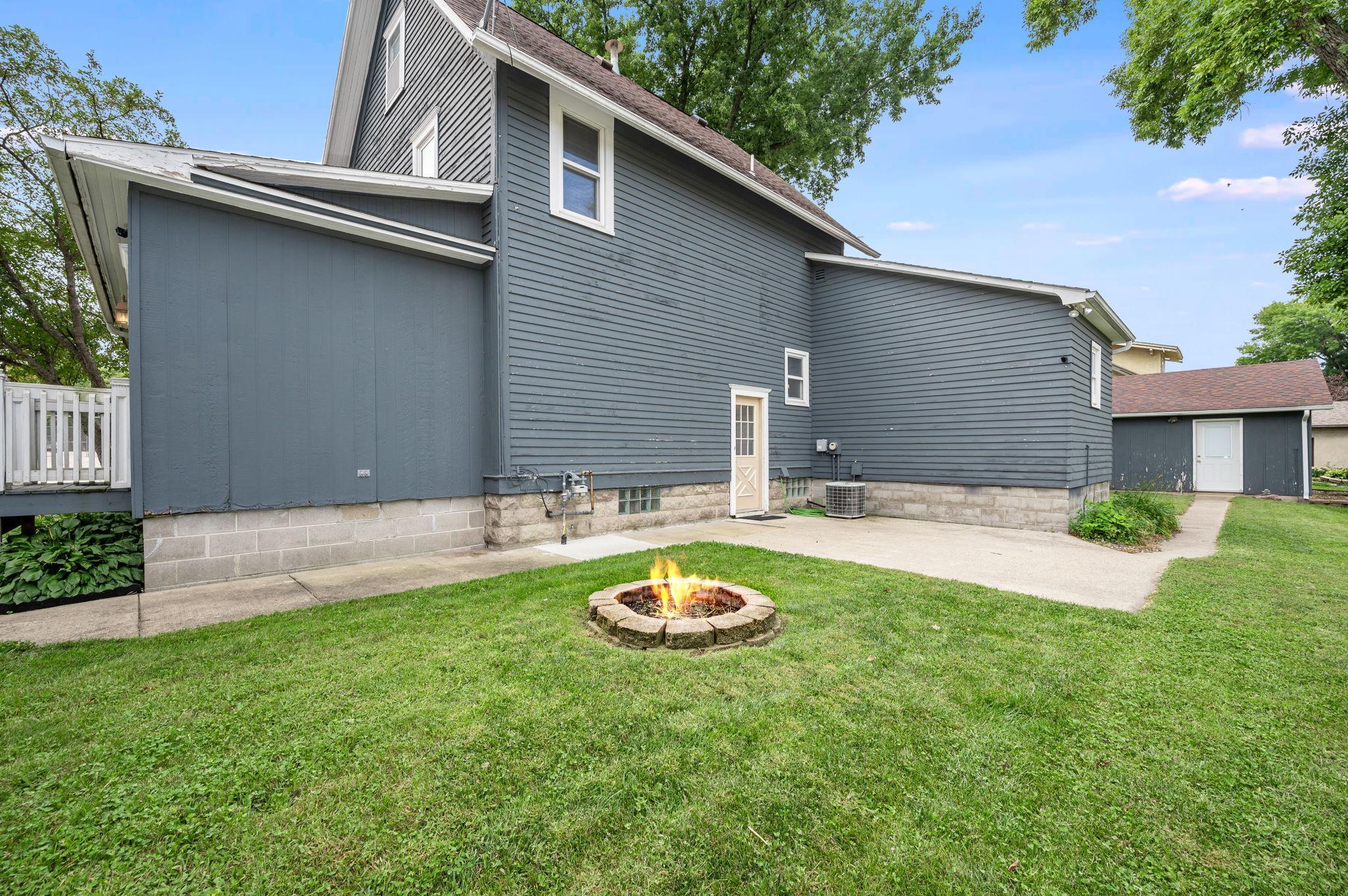 203 N Galbraith Street Property Photo 41
