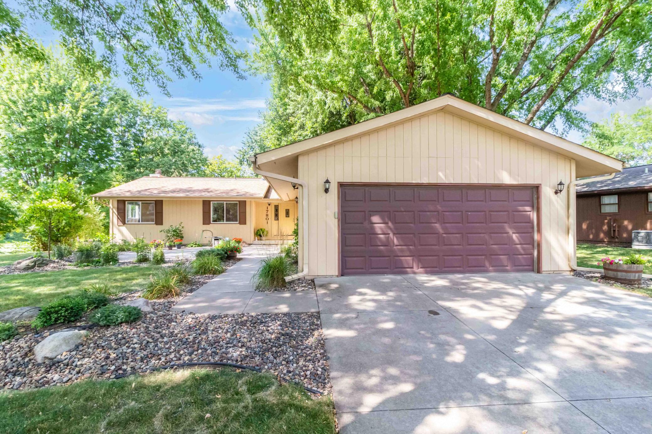 17801 Jaguar Path Property Photo 1