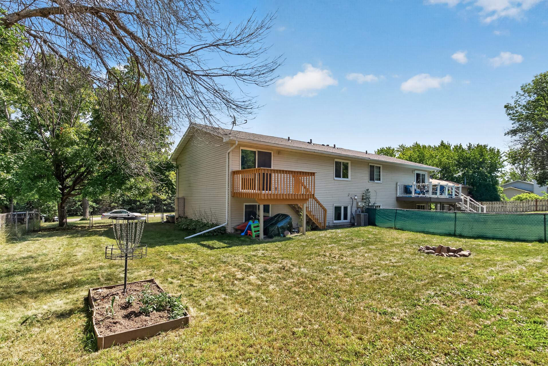 9143 Forestview Lane N Property Photo 29