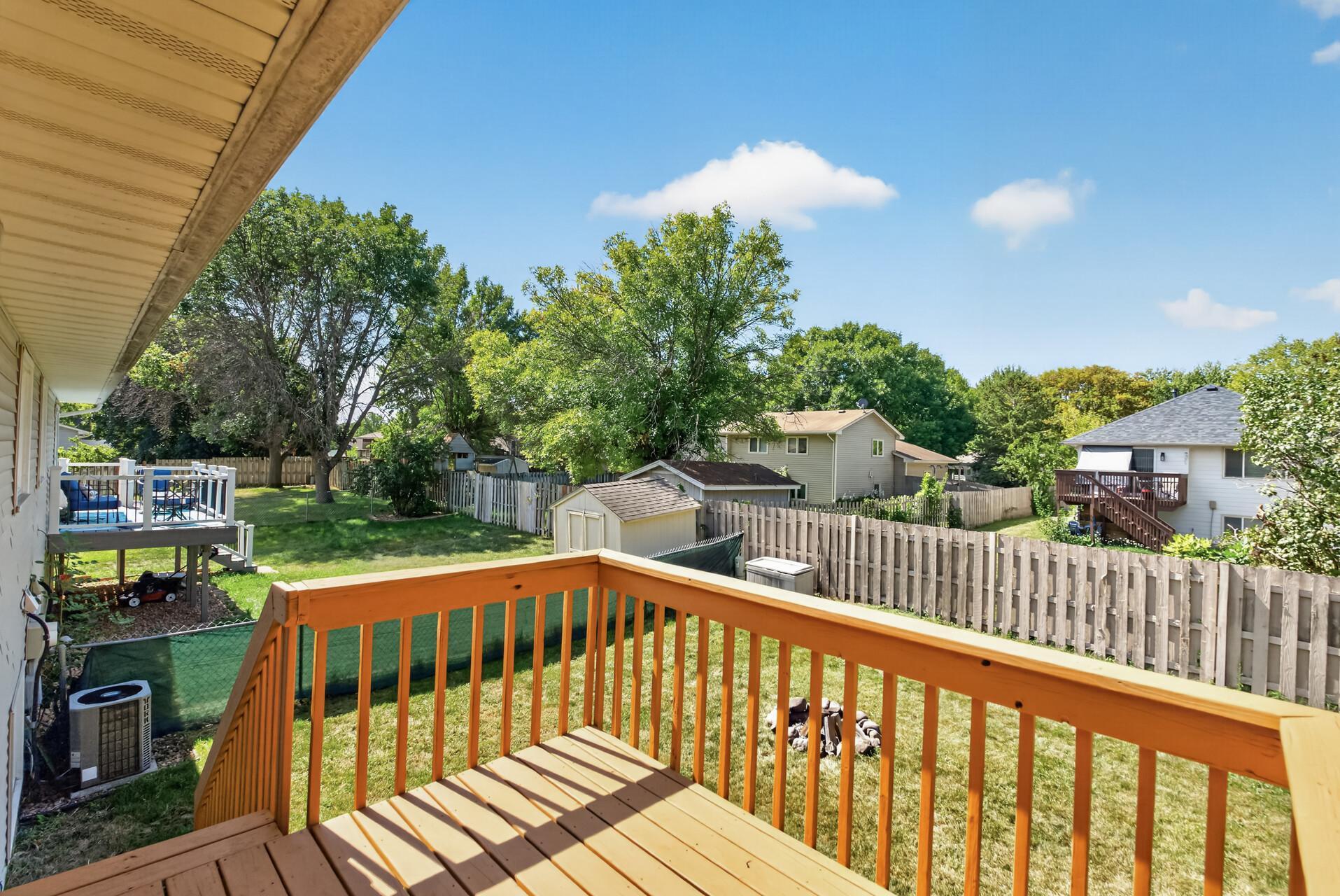 9143 Forestview Lane N Property Photo 32