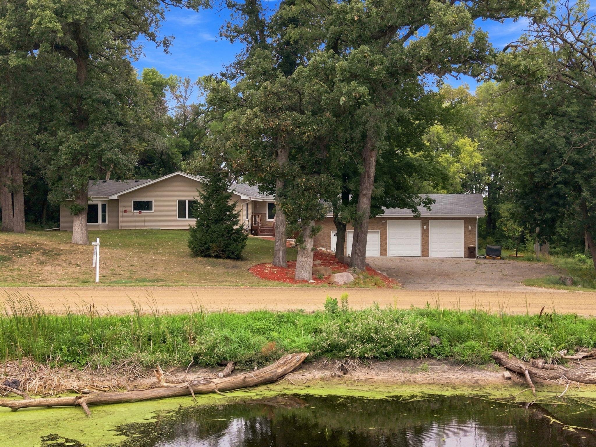 20840 Hidden Ponds Drive Property Photo 3