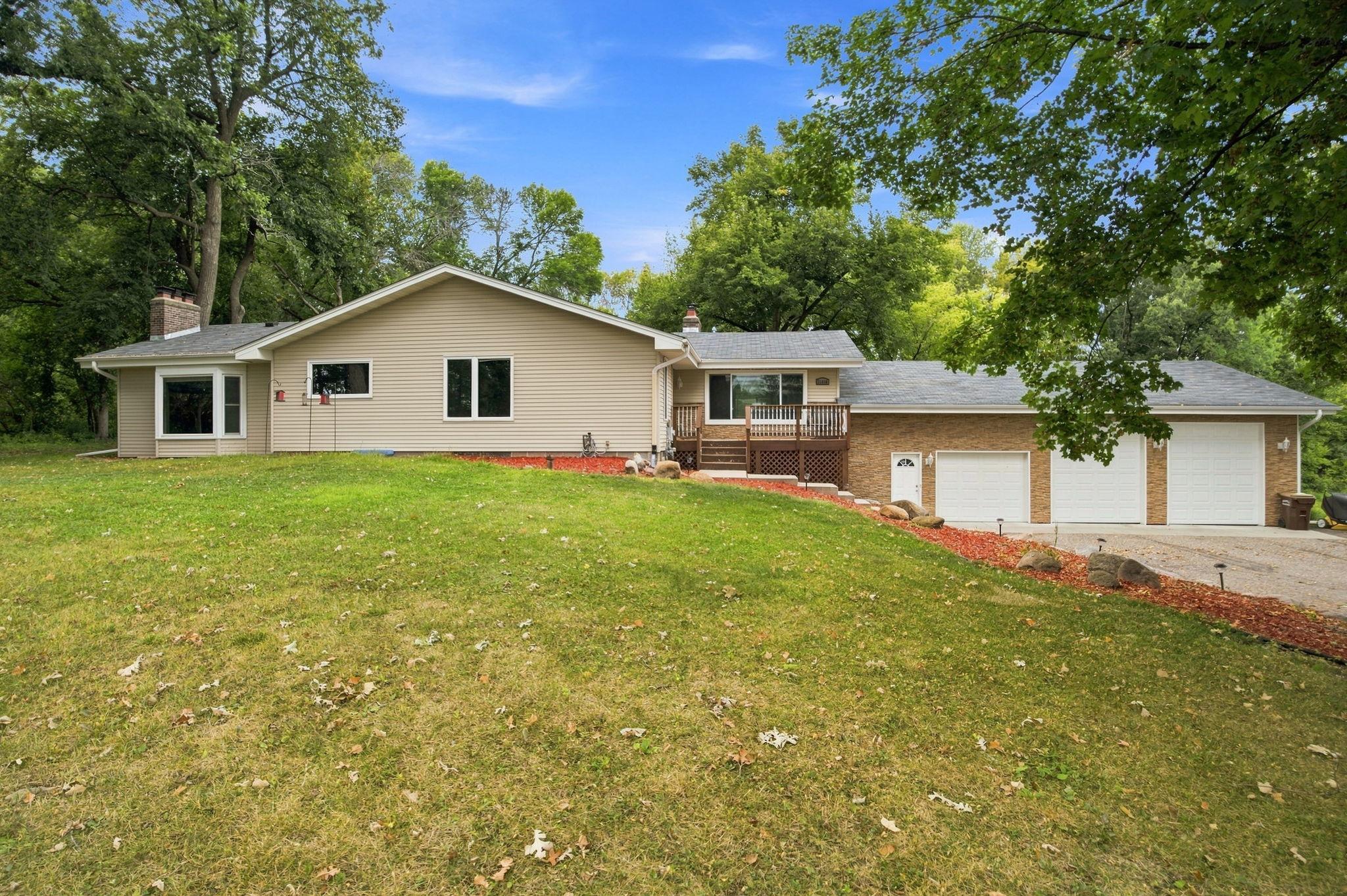 20840 Hidden Ponds Drive Property Photo 4