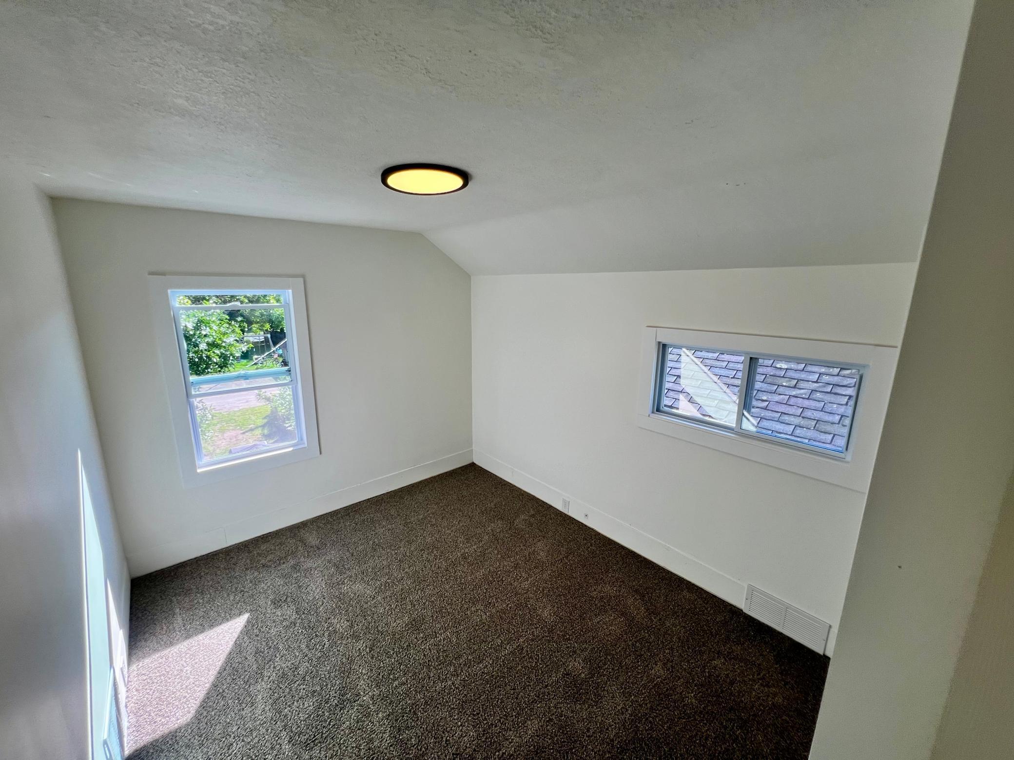 312 2nd Street Property Photo 23