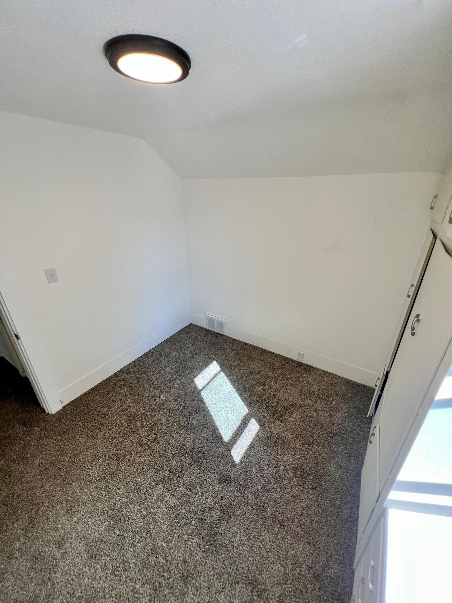 312 2nd Street Property Photo 35