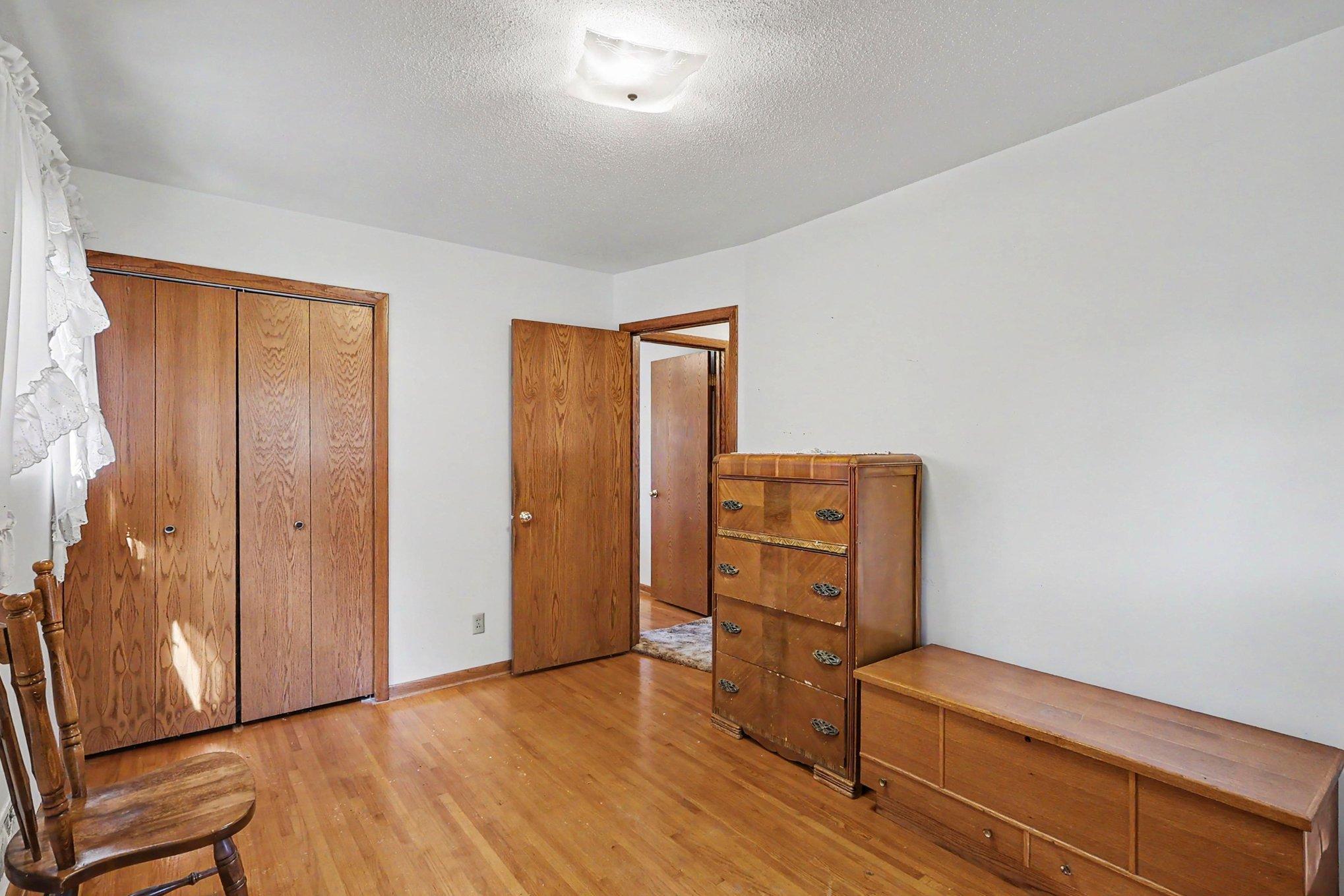 913 7th Avenue E Property Photo 11