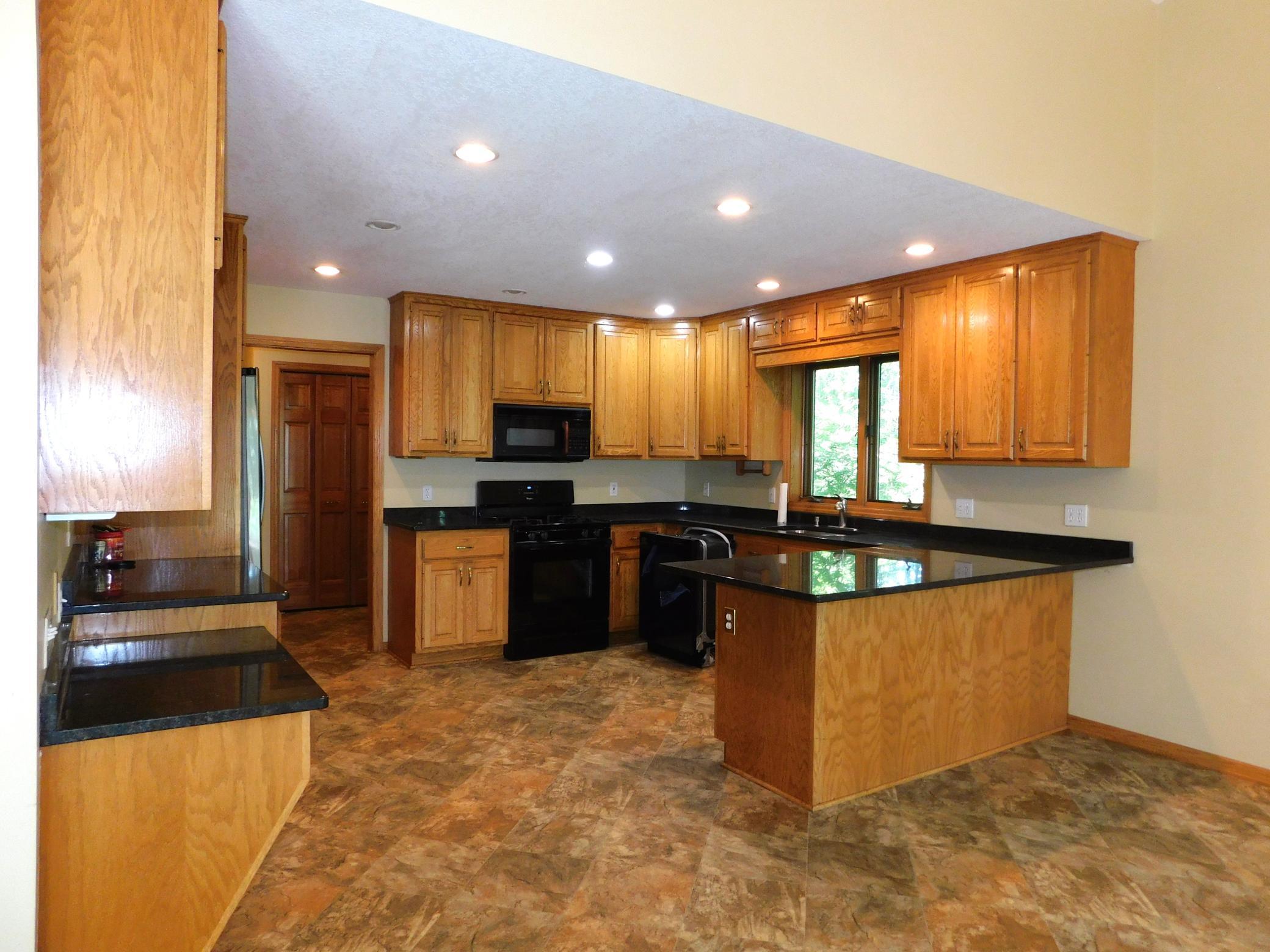 21060 Pike Avenue Property Photo 8