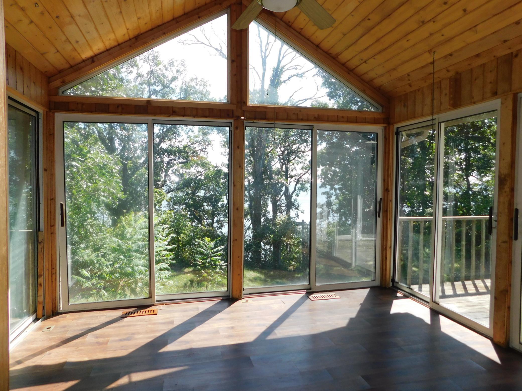 21060 Pike Avenue Property Photo 13