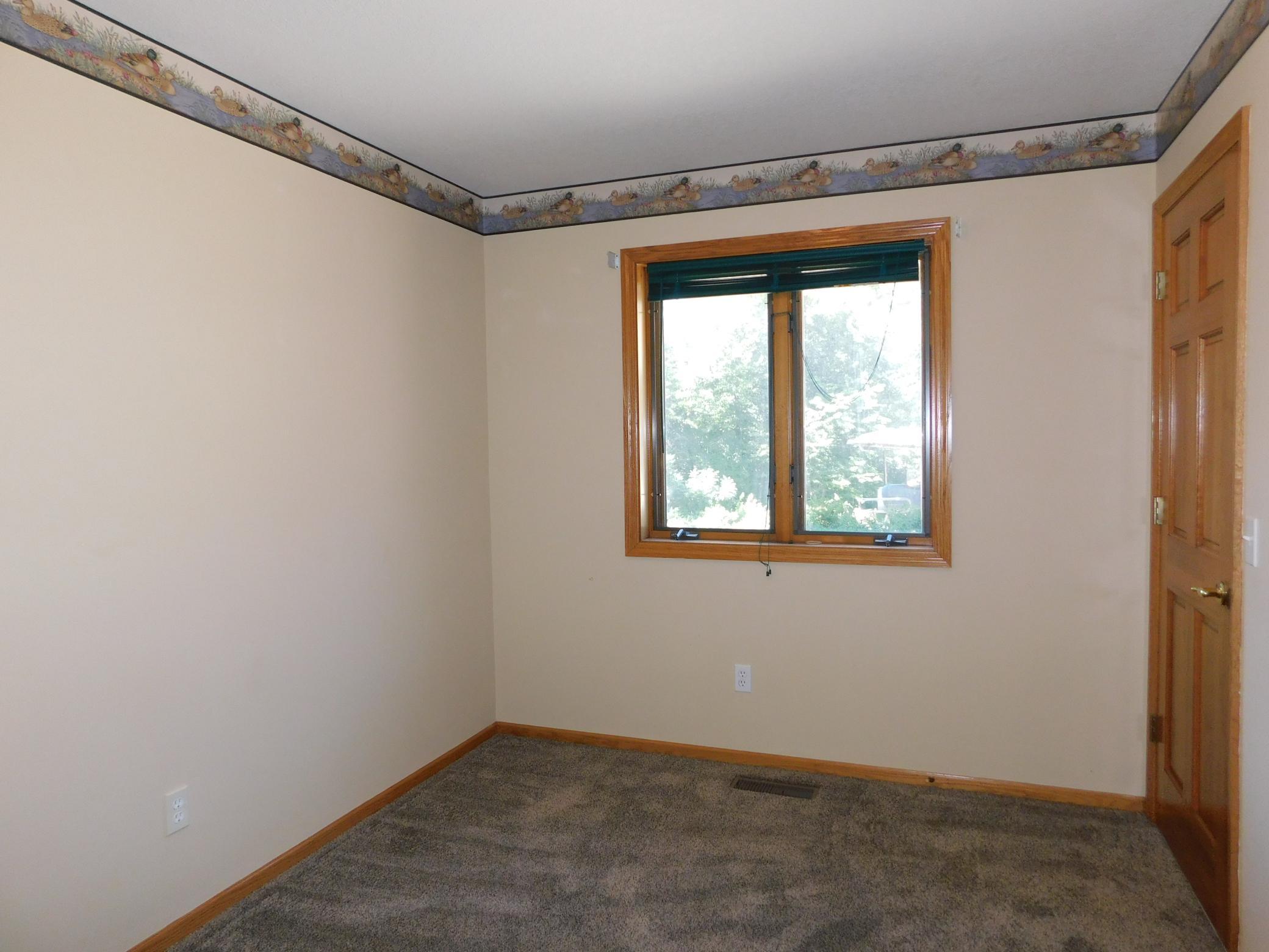 21060 Pike Avenue Property Photo 24
