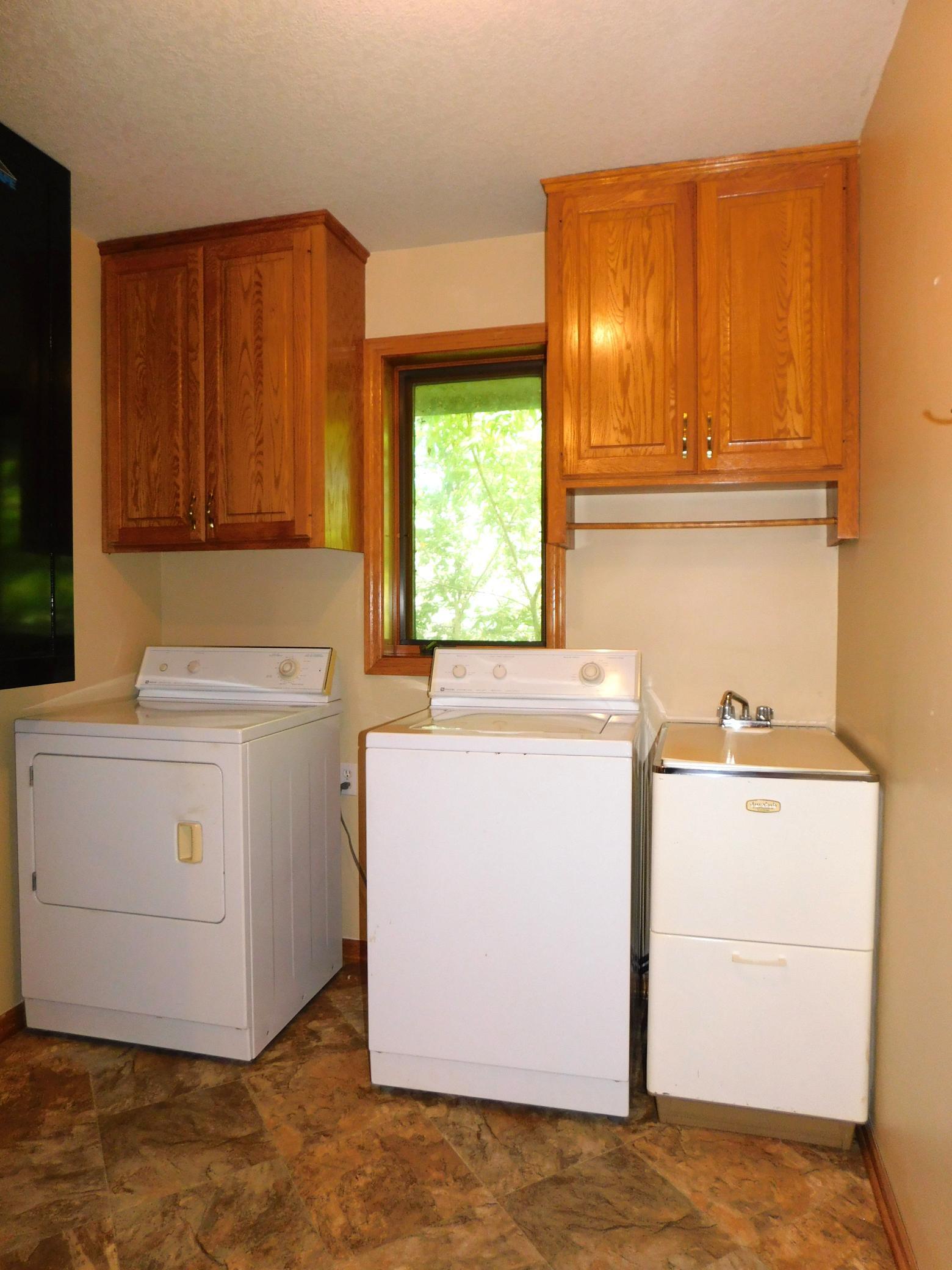 21060 Pike Avenue Property Photo 27