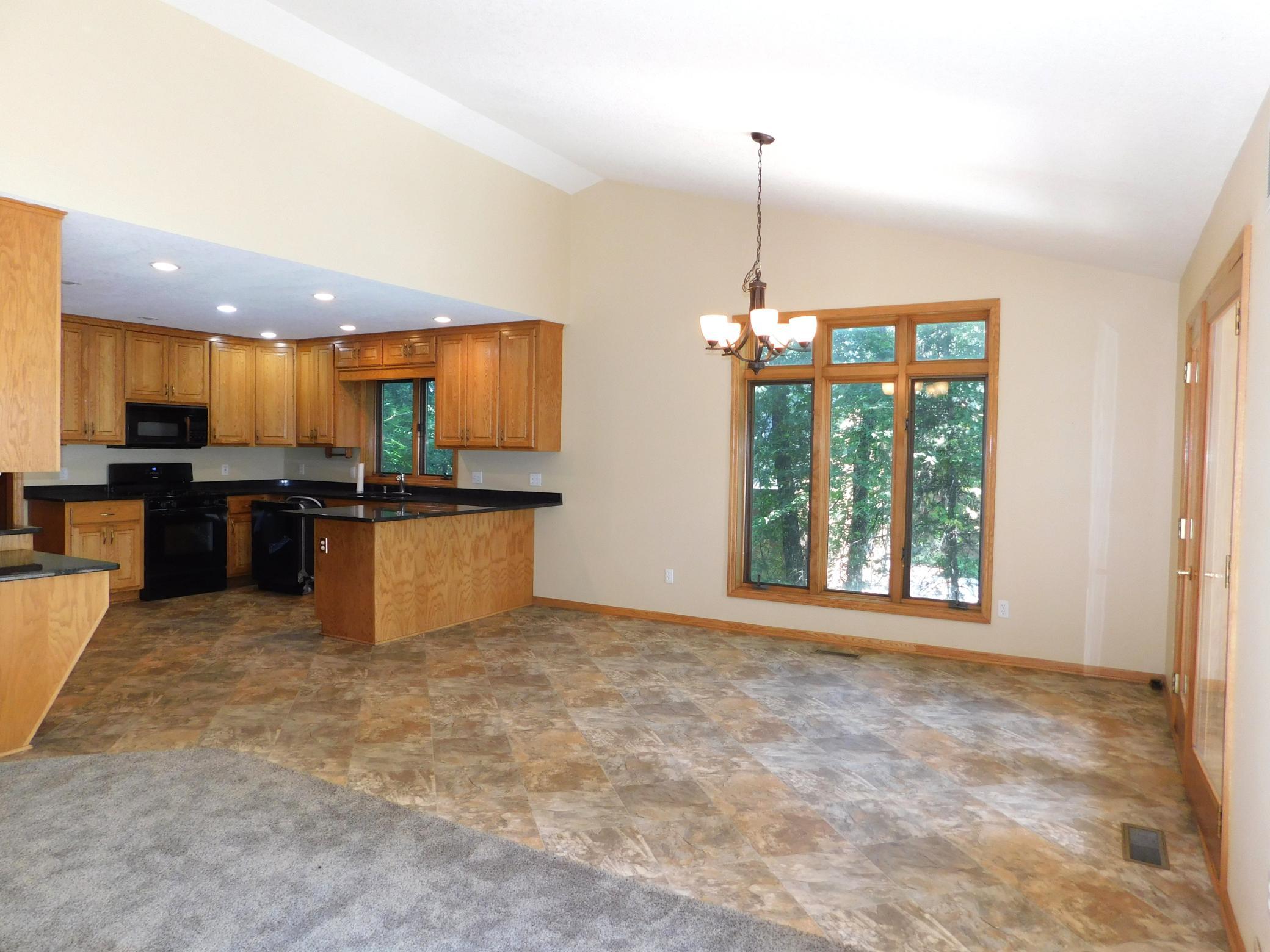 21060 Pike Avenue Property Photo 28
