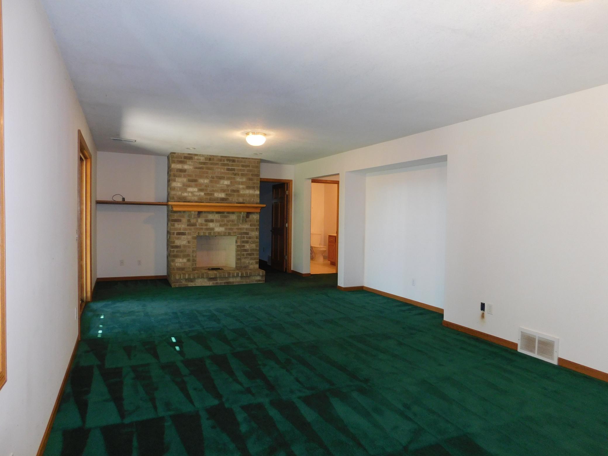 21060 Pike Avenue Property Photo 34